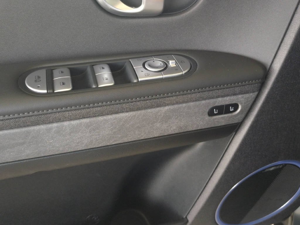 HYUNDAI IONIQ 5 First Edition 73 KWH 4WD-image-17