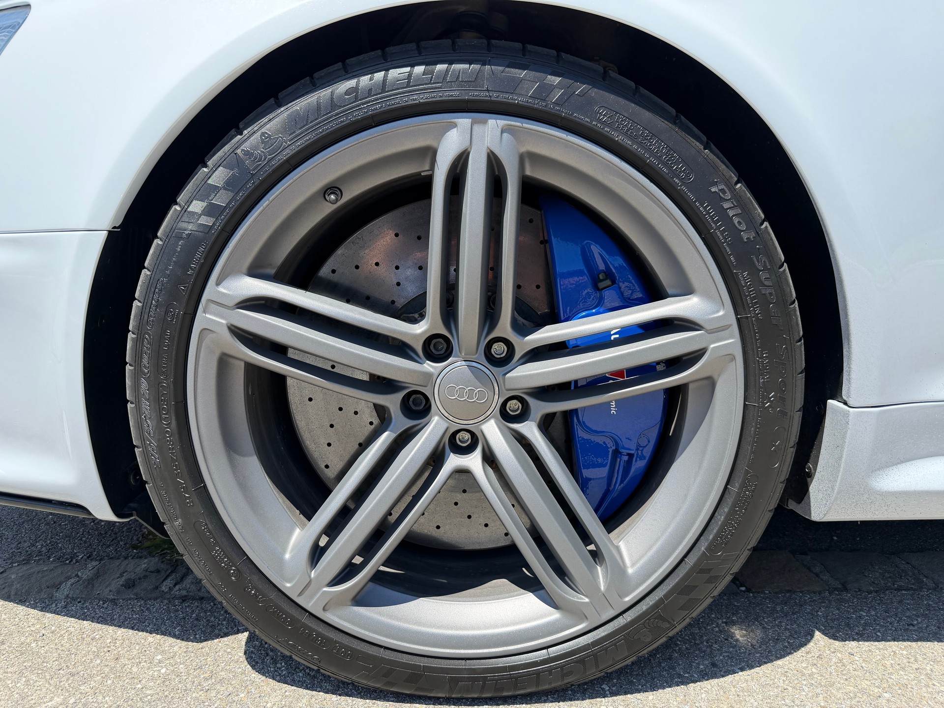 AUDI RS6 Limousine 5.0 TFSI V10 quattro tiptronic-showroom-element-3