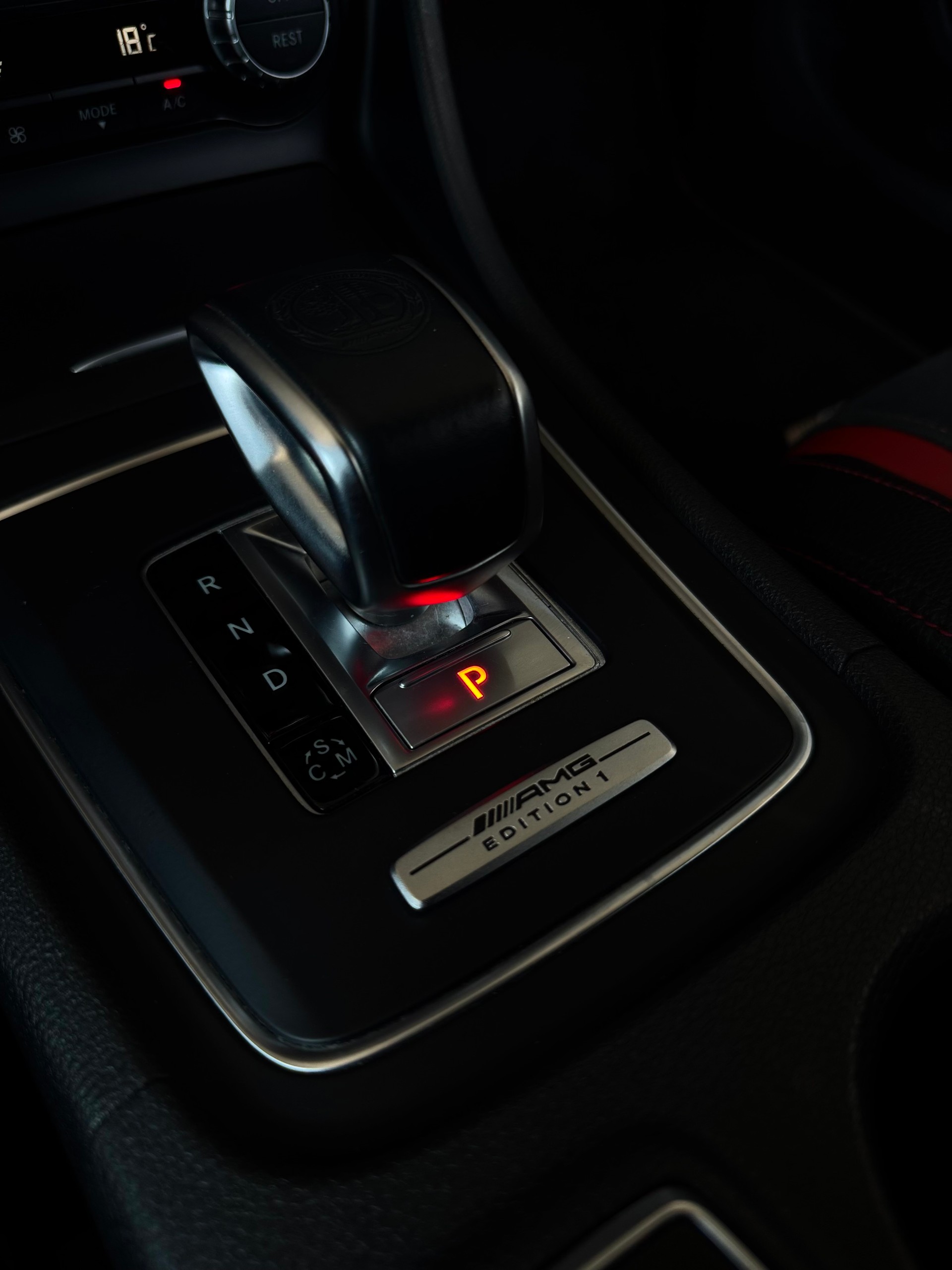 MERCEDES-BENZ GLA 45 AMG Edition 1 4Matic 7G-DCT / ab Service bei Verkauf-image-14