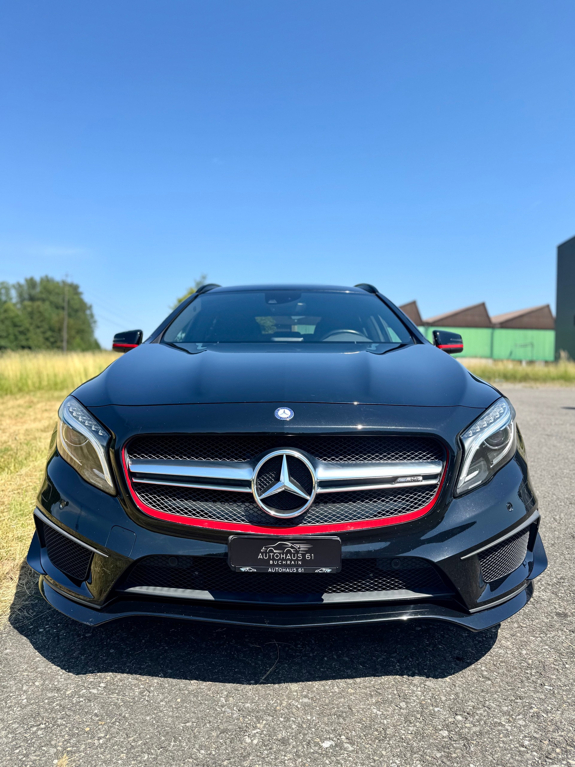 MERCEDES-BENZ GLA 45 AMG Edition 1 4Matic 7G-DCT / ab Service bei Verkauf-showroom-element-3