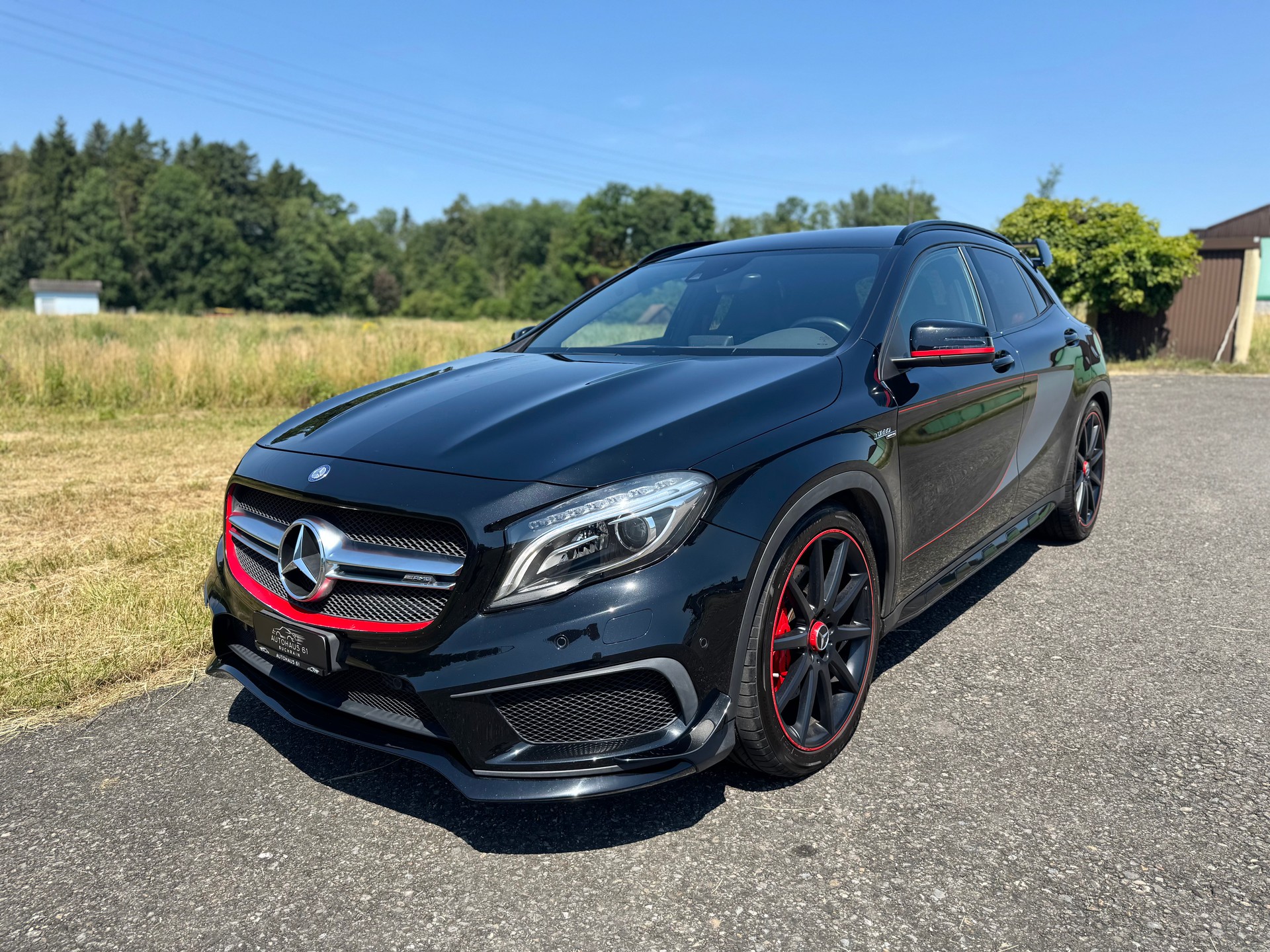 MERCEDES-BENZ GLA 45 AMG Edition 1 4Matic 7G-DCT / ab Service bei Verkauf-showroom-element-2