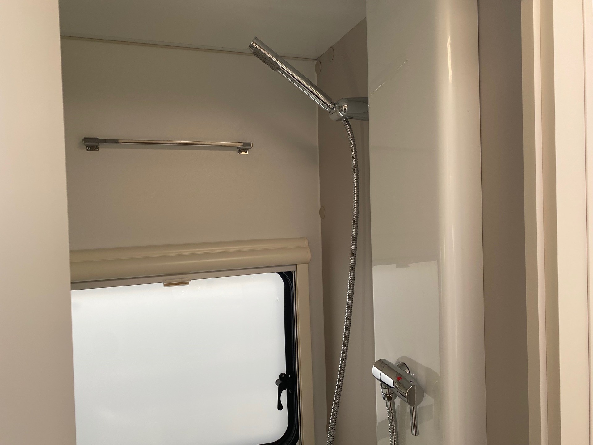 ADRIA ADORA 593 UP-image-7
