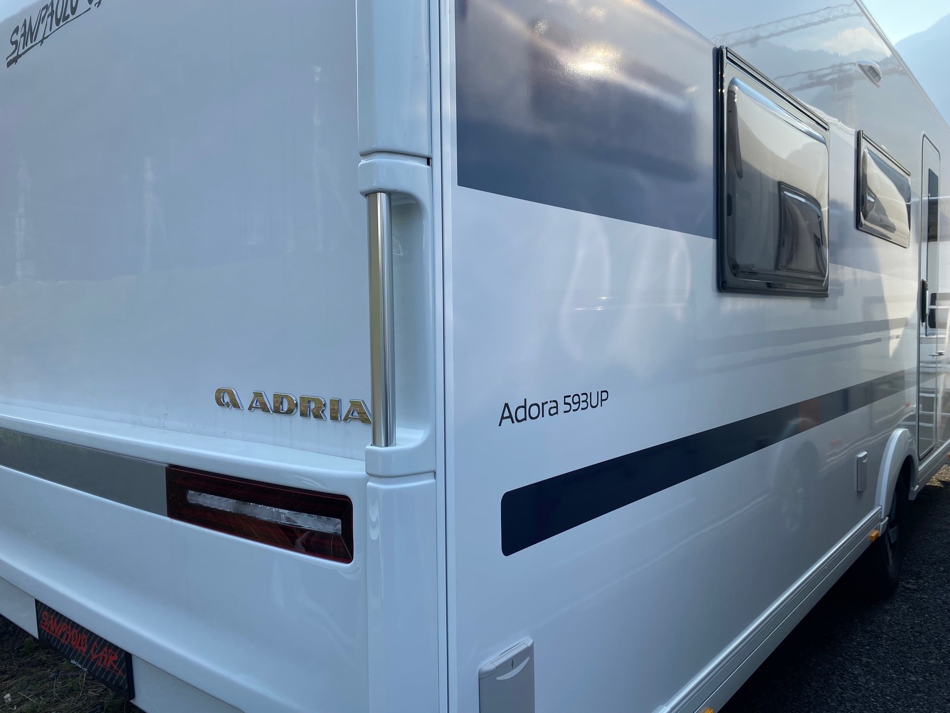 ADRIA ADORA 593 UP-image-1