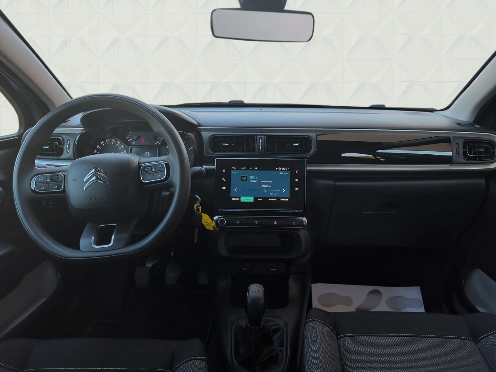 CITROEN C3 Feel-image-9