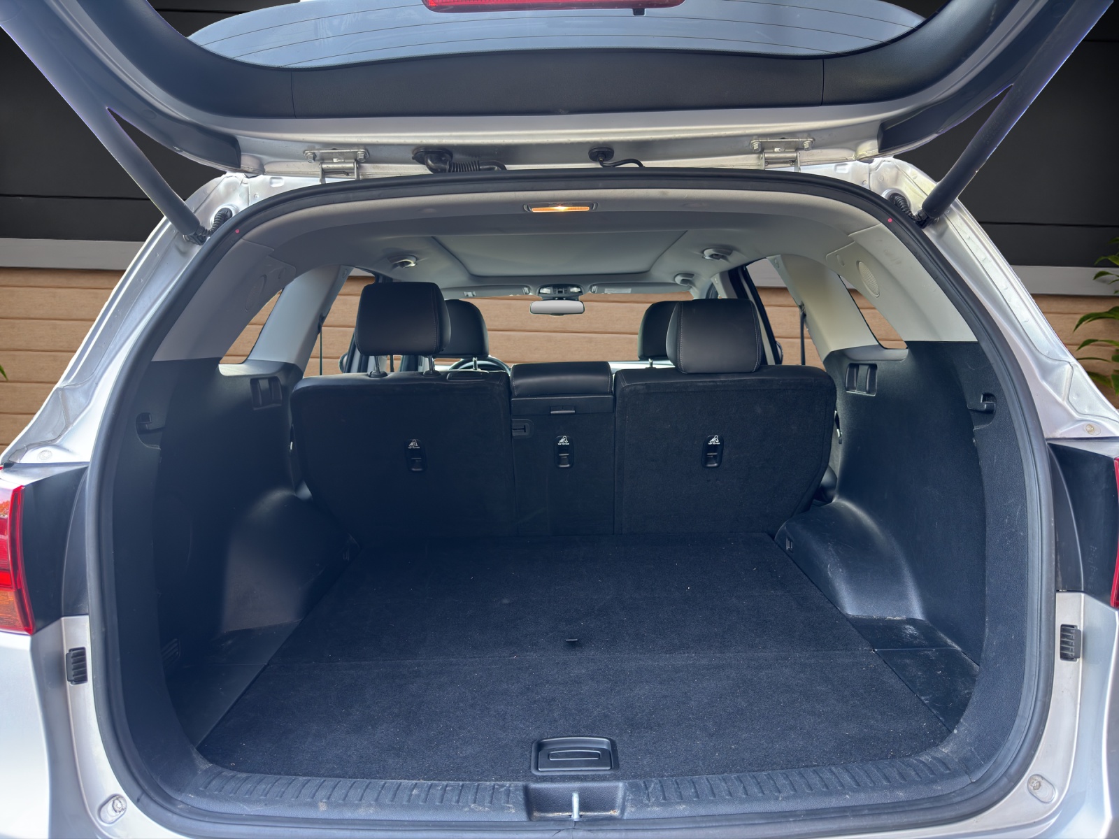 KIA Sorento-image-8
