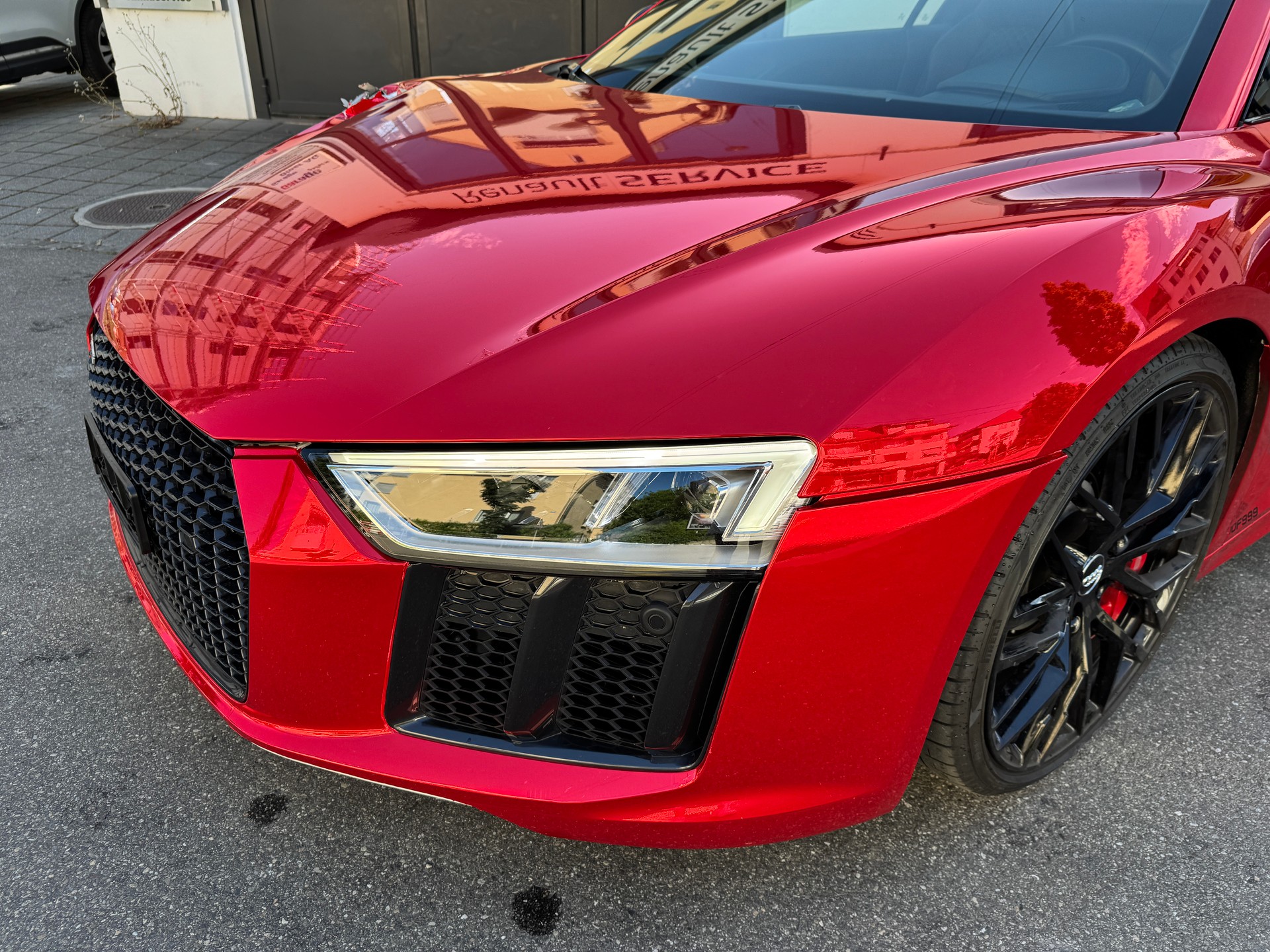AUDI R8 Coupé 5.2 RWS S-Tronic-image-6
