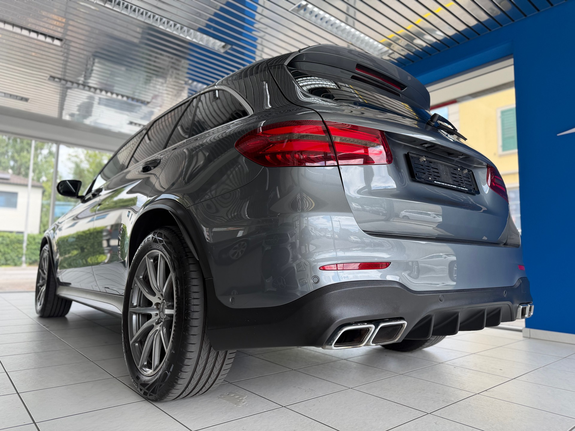 MERCEDES-BENZ GLC 63 AMG 4Matic+ 9G-Tronic-image-7
