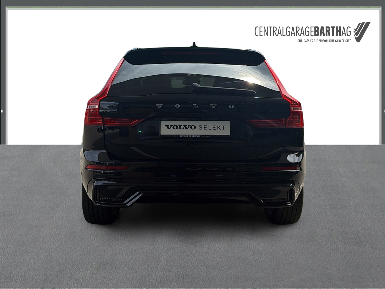 VOLVO XC60 2.0 B5 MH R-Design AWD-image-6