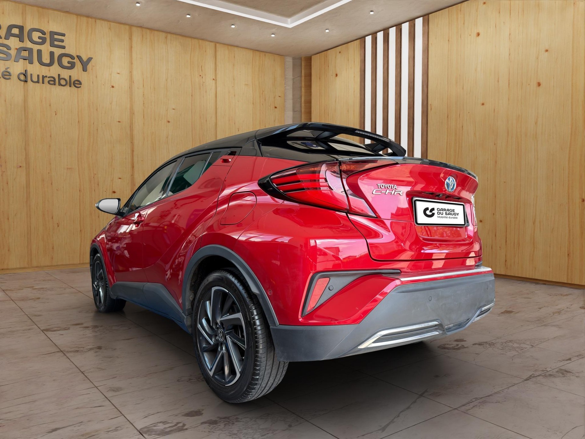 TOYOTA C-HR 2.0 VVTi HSD Move-showroom-element-2