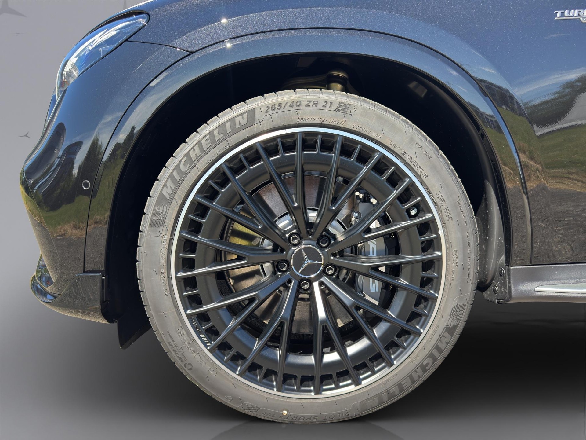 MERCEDES-BENZ GLC 53 AMG 4matic+-showroom-element-2