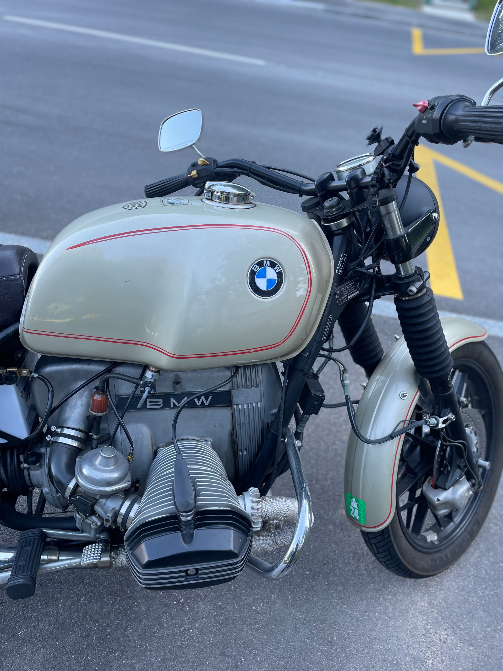 BMW RS-image-8