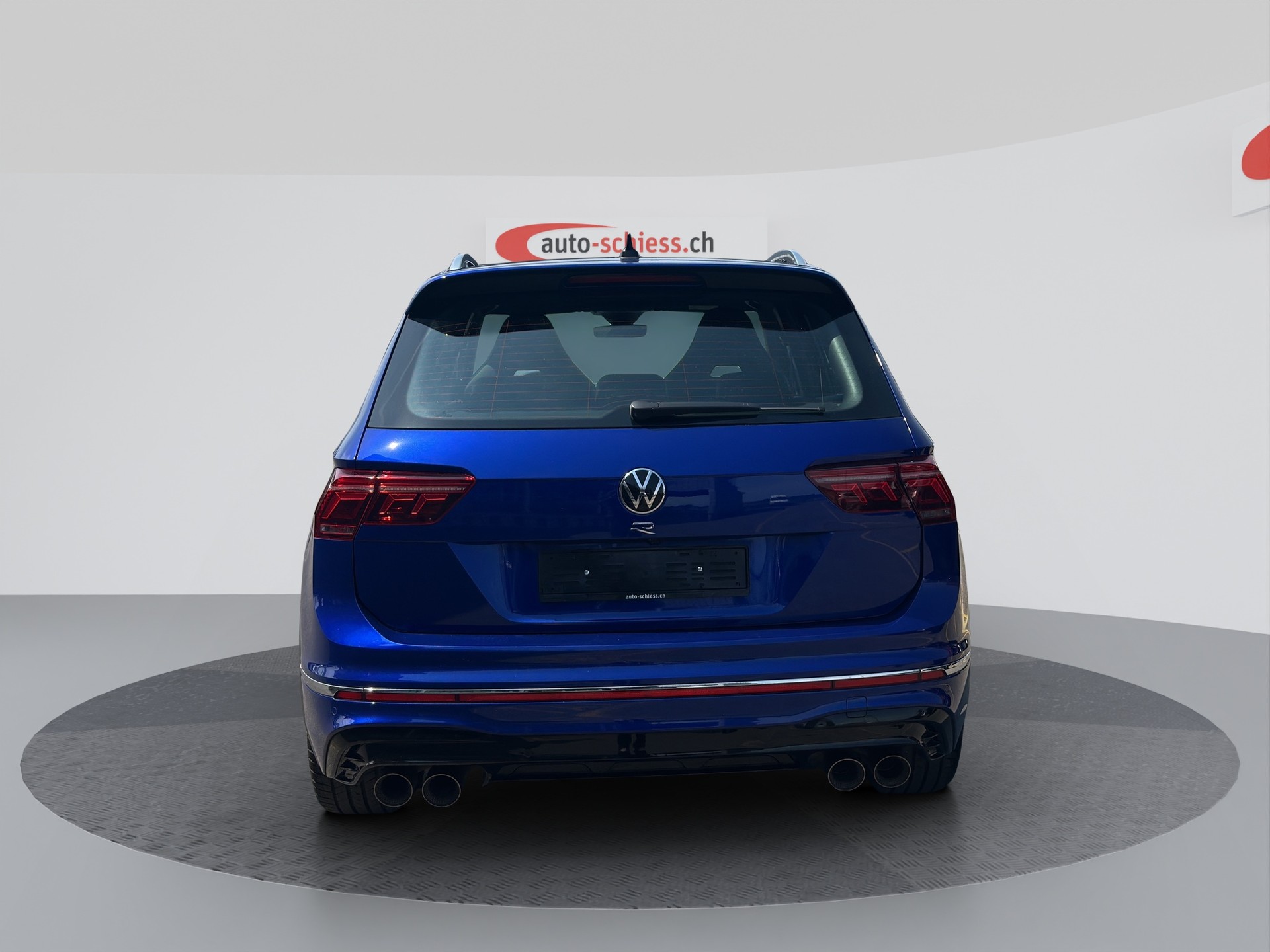 VW Tiguan R 2.0TSI 4Motion DSG-showroom-element-3