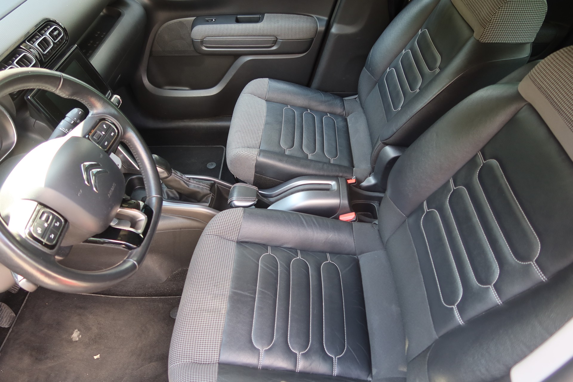 CITROEN C3 Aircross 1.6 HDi Feel-image-6