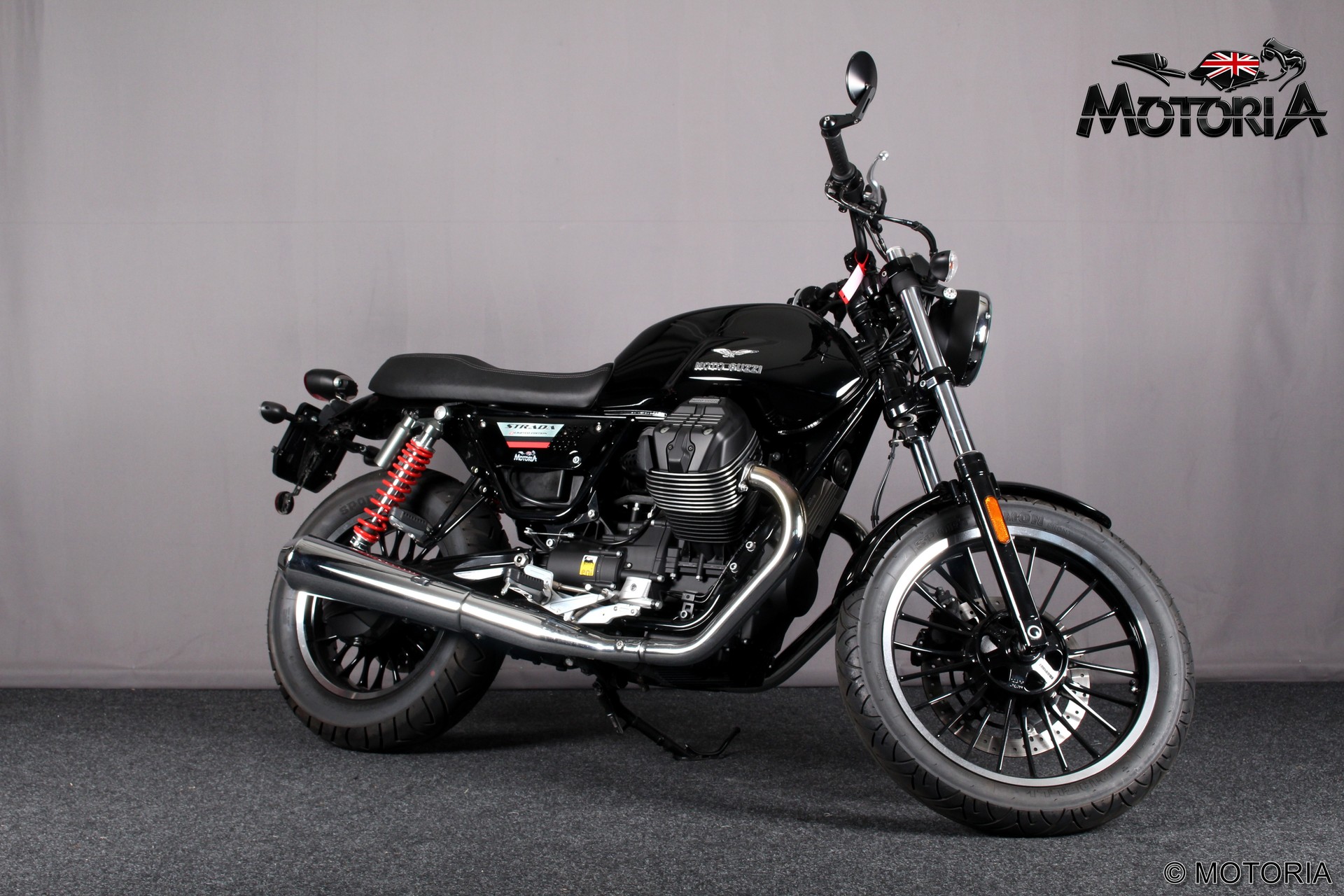 MOTO GUZZI V9 Roamer 850 ABS-image-0