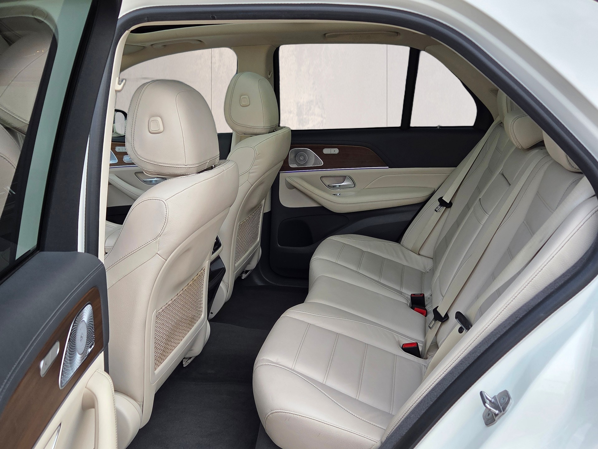 MERCEDES-BENZ GLE 450 4Matic AMG Line 9G-Tronic-image-6