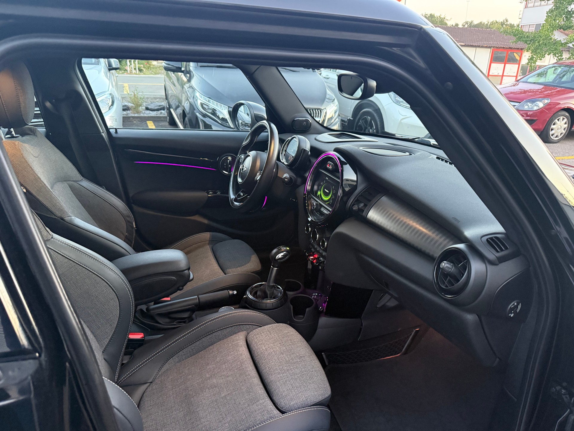 MINI Cooper S Steptronic-image-8
