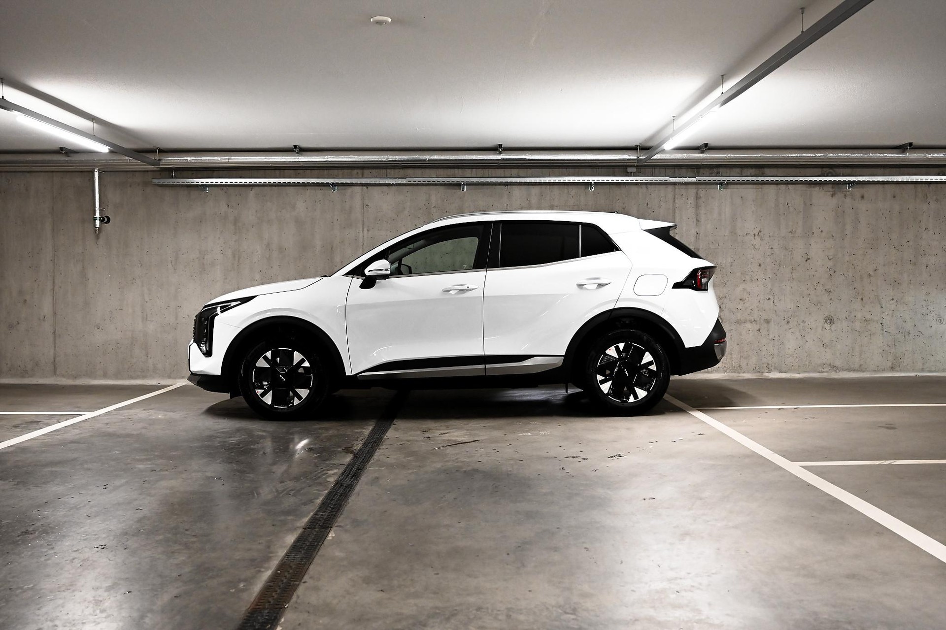 KIA Sportage 1.6 T-GDi Hybrid Power Edition-showroom-element-3