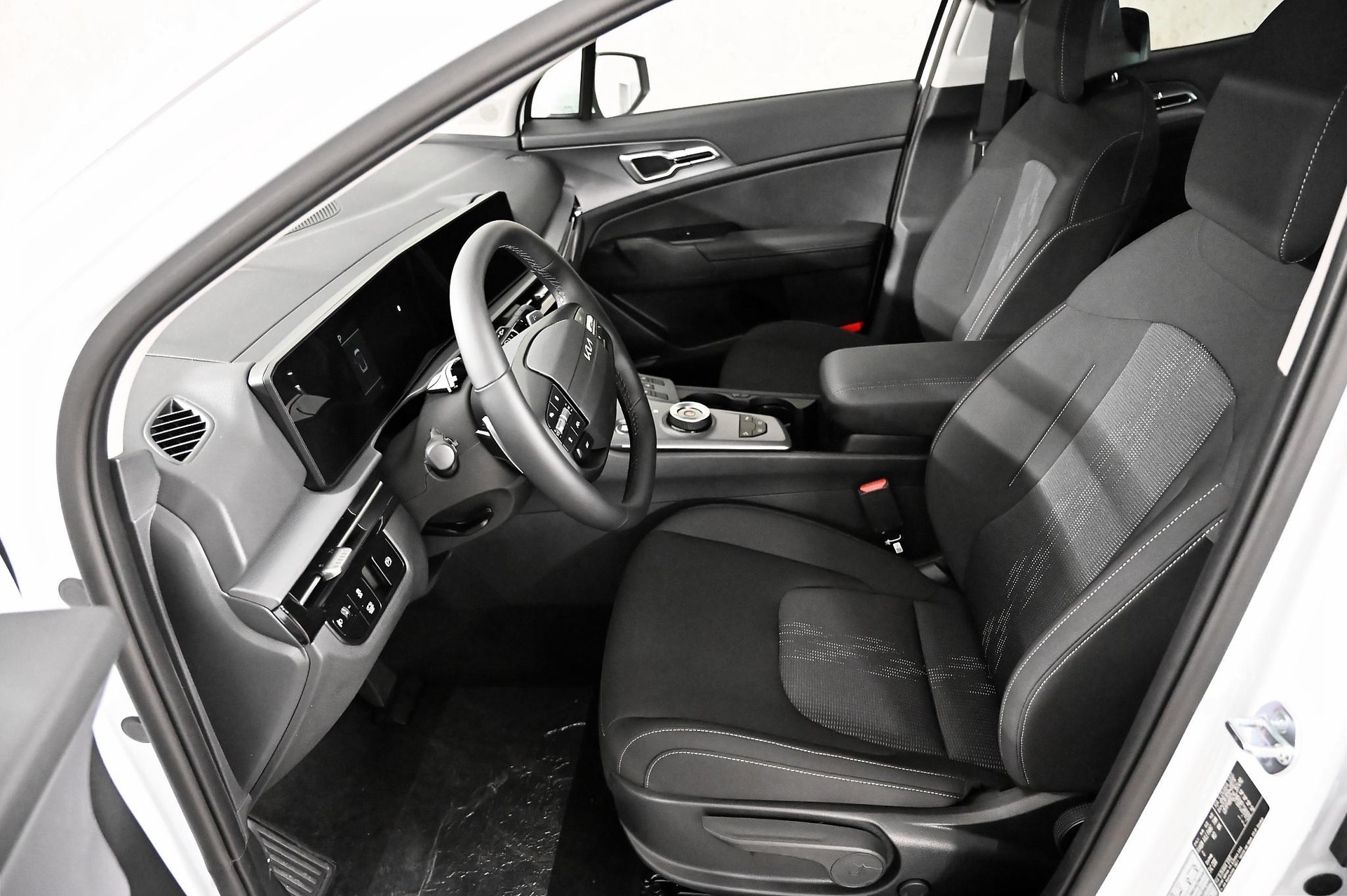 KIA Sportage 1.6 T-GDi Hybrid Power Edition-showroom-element-2