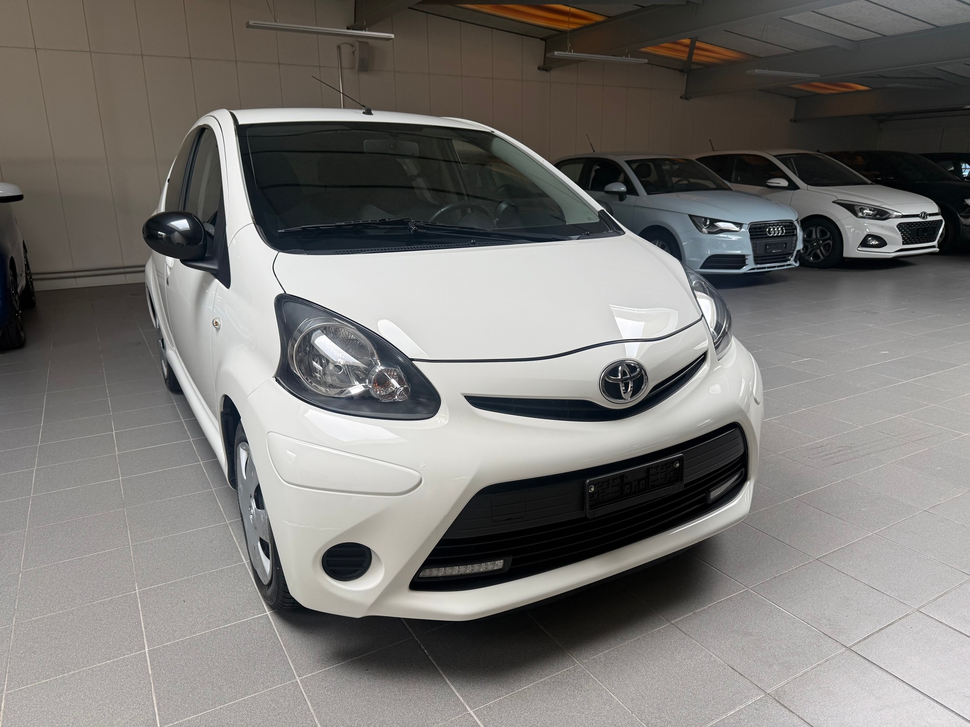 TOYOTA Aygo 1.0 VVT-i Luna-showroom-element-3