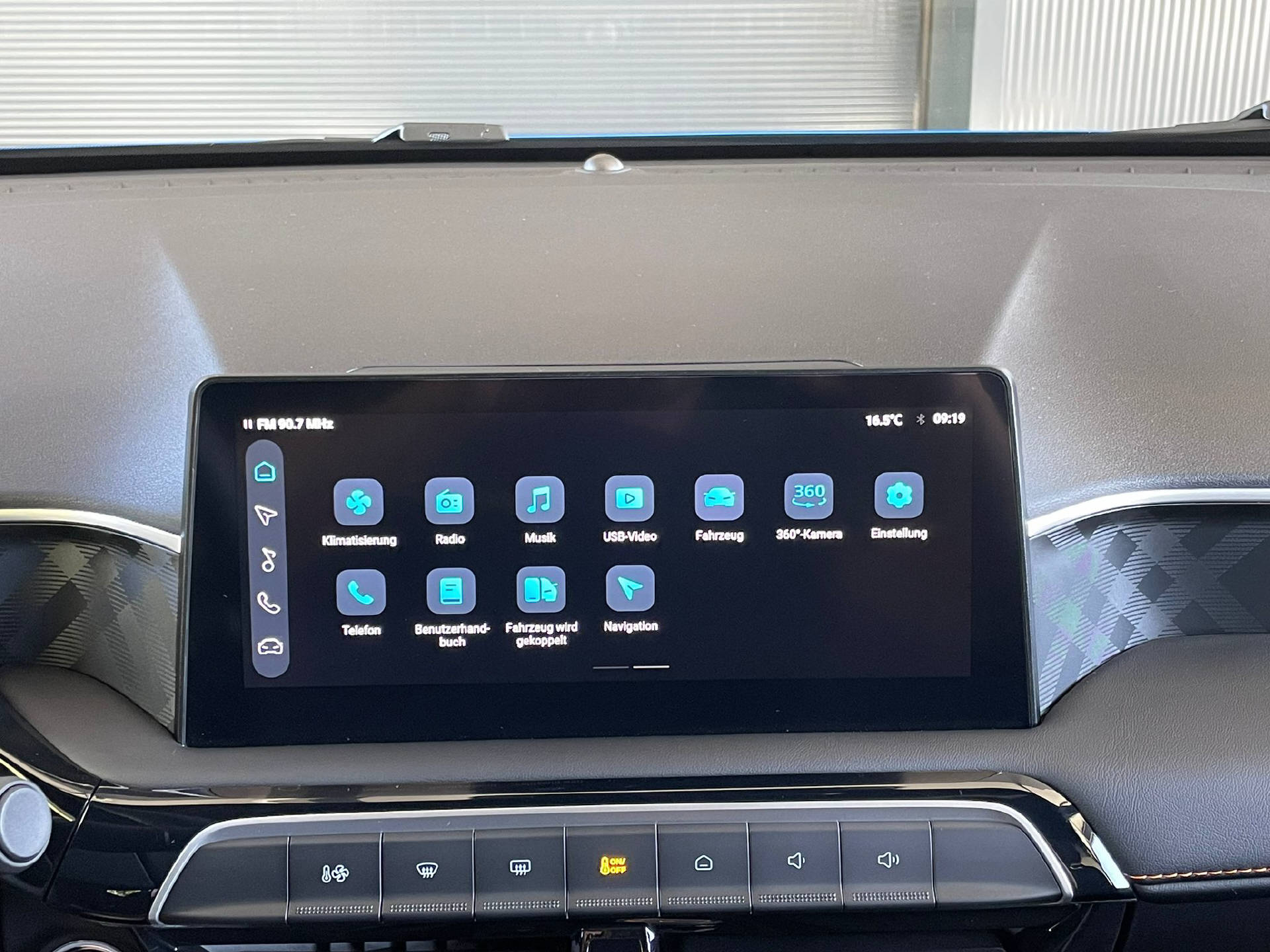 MG 3 1.5 Hybrid Luxury-image-13