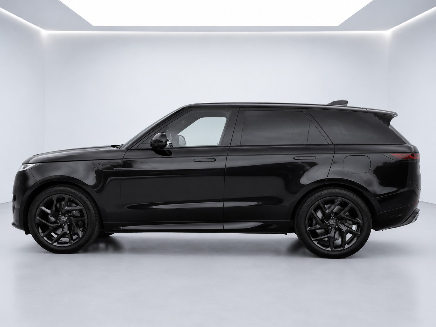 LAND ROVER Range Rover Sport P550e 3.0 Si6 PHEV Autobiography Automatic-image-15