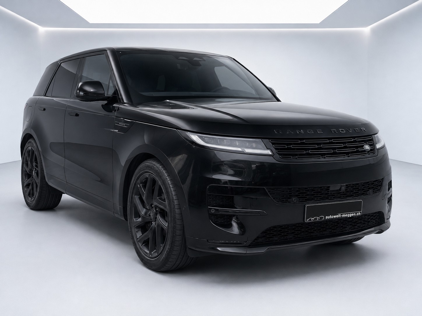 LAND ROVER Range Rover Sport P550e 3.0 Si6 PHEV Autobiography Automatic-image-3