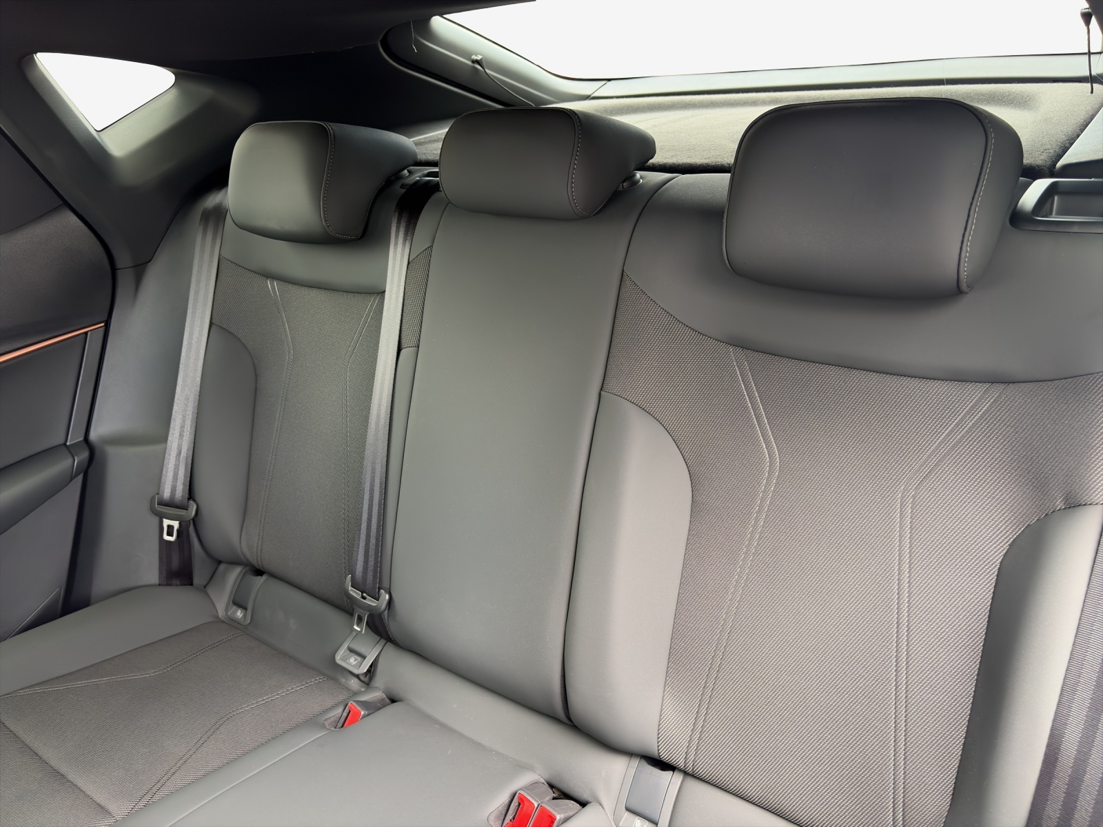 CUPRA Tavascan Type 8 77 kWh VZ-image-12