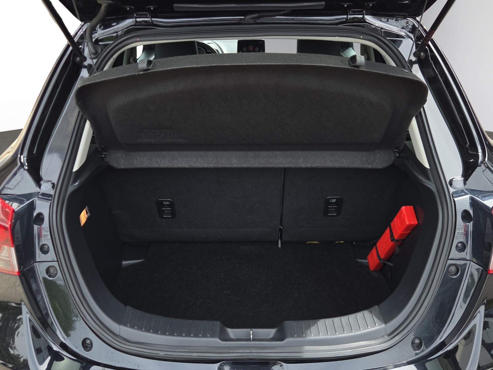 MAZDA 2 SKYACTIV-G 90 Mild Hybrid Revolution-image-6