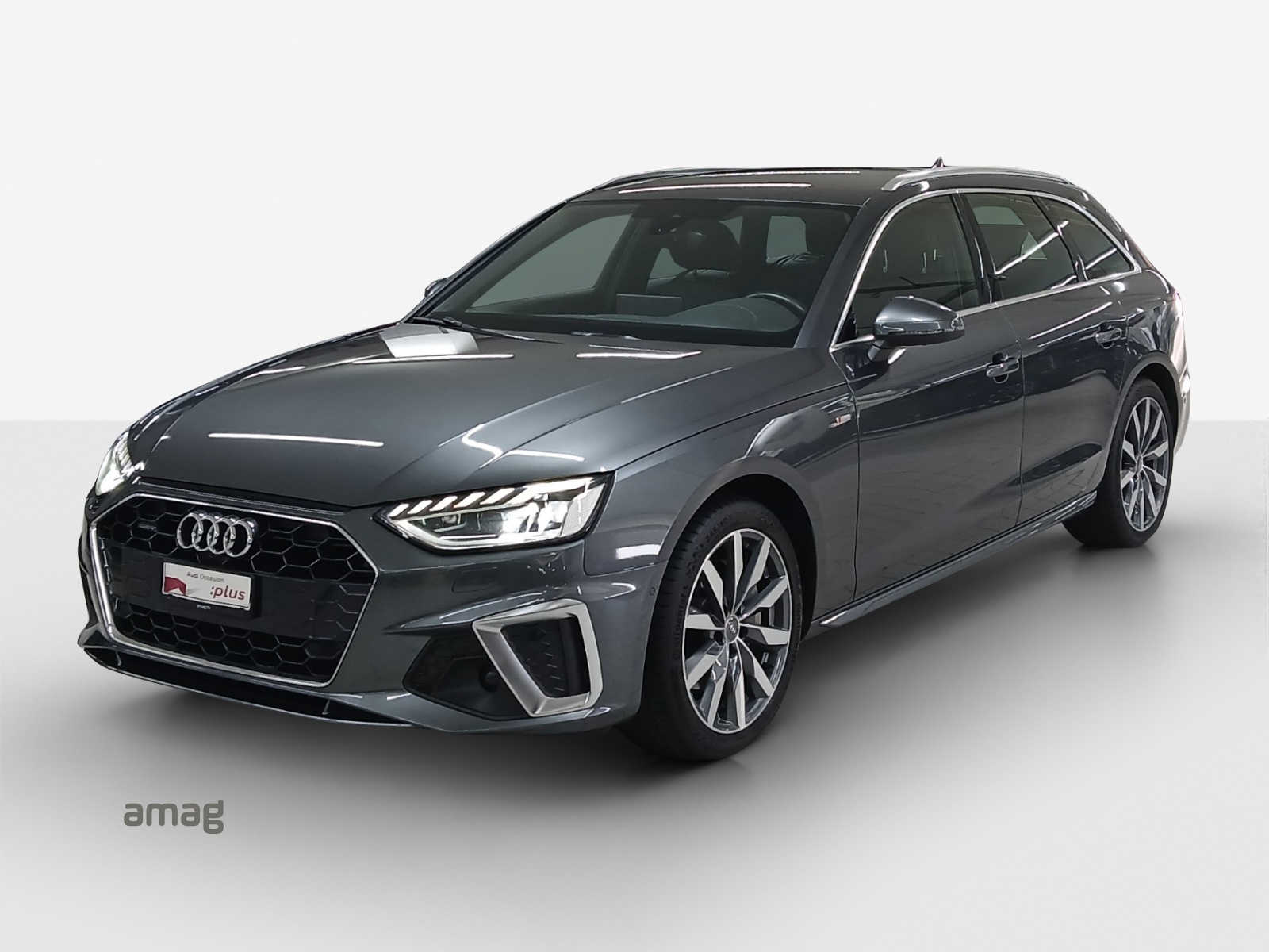 AUDI A4 Avant 40 TDI S line quattro S-tronic