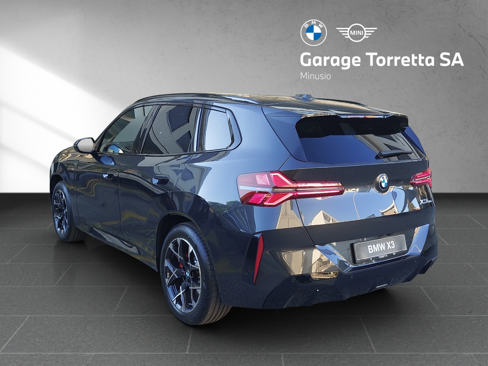 BMW X3 xDrive 30e M Sport Pro-showroom-element-2