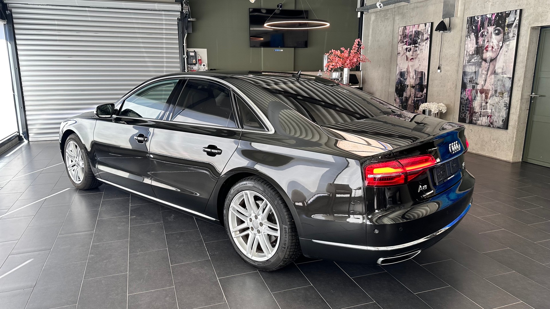 AUDI A8 3.0 V6 TDI quattro T-Tronic-image-11