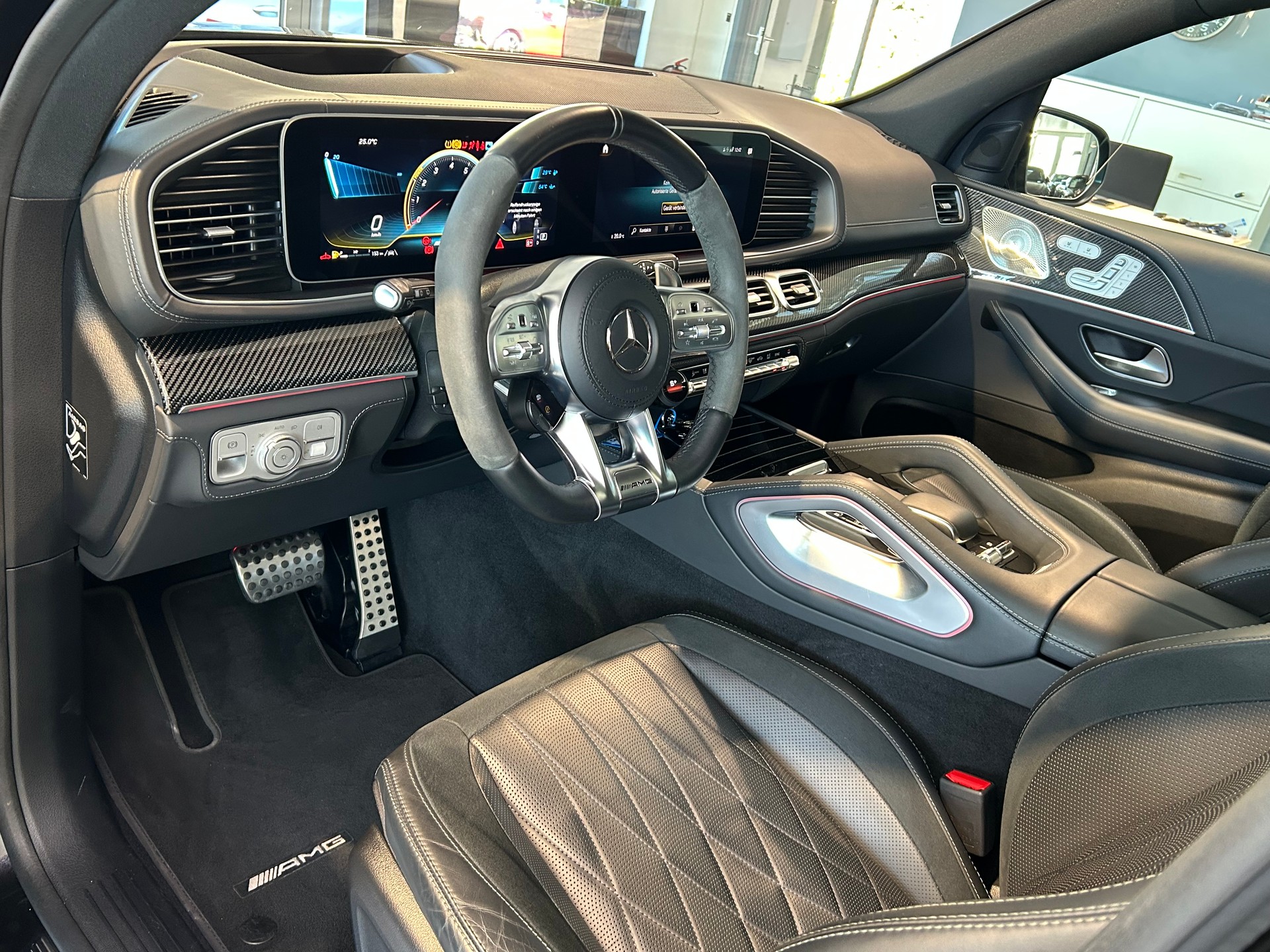 MERCEDES-BENZ GLE 63 S AMG 4Matic+ 9G-Speedshift-image-9
