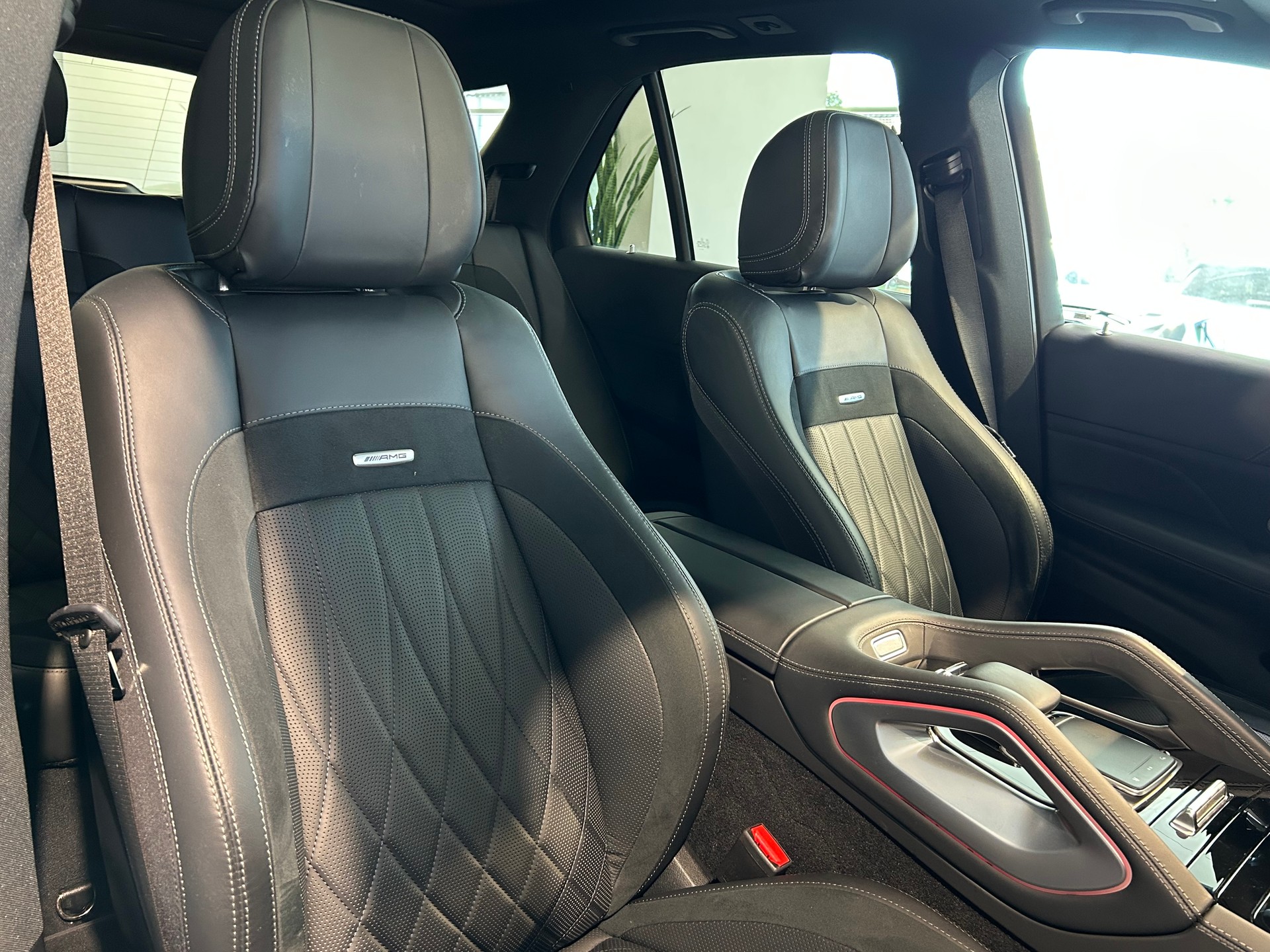 MERCEDES-BENZ GLE 63 S AMG 4Matic+ 9G-Speedshift-image-16