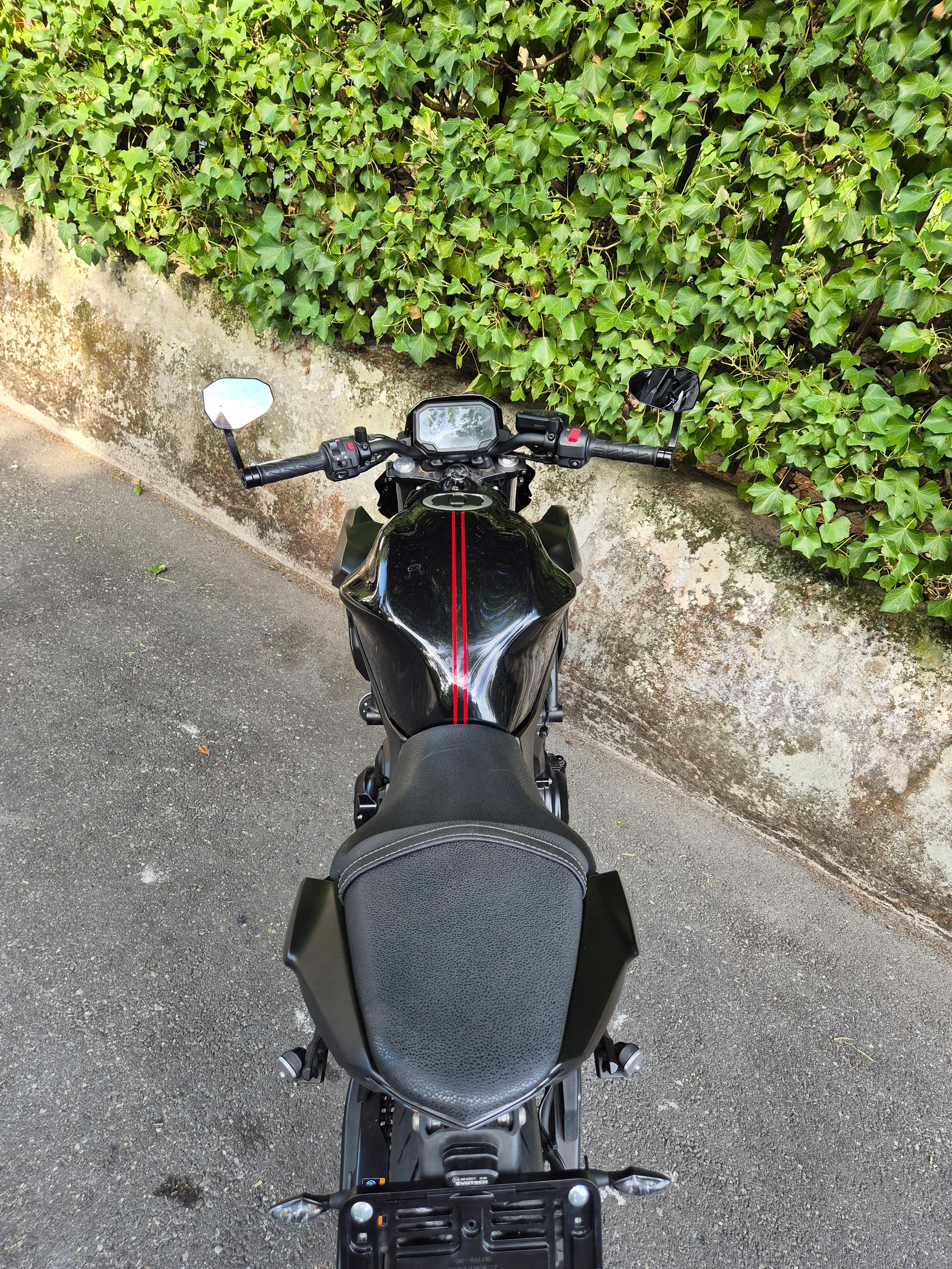 KAWASAKI Z 650 (35kW)-image-8