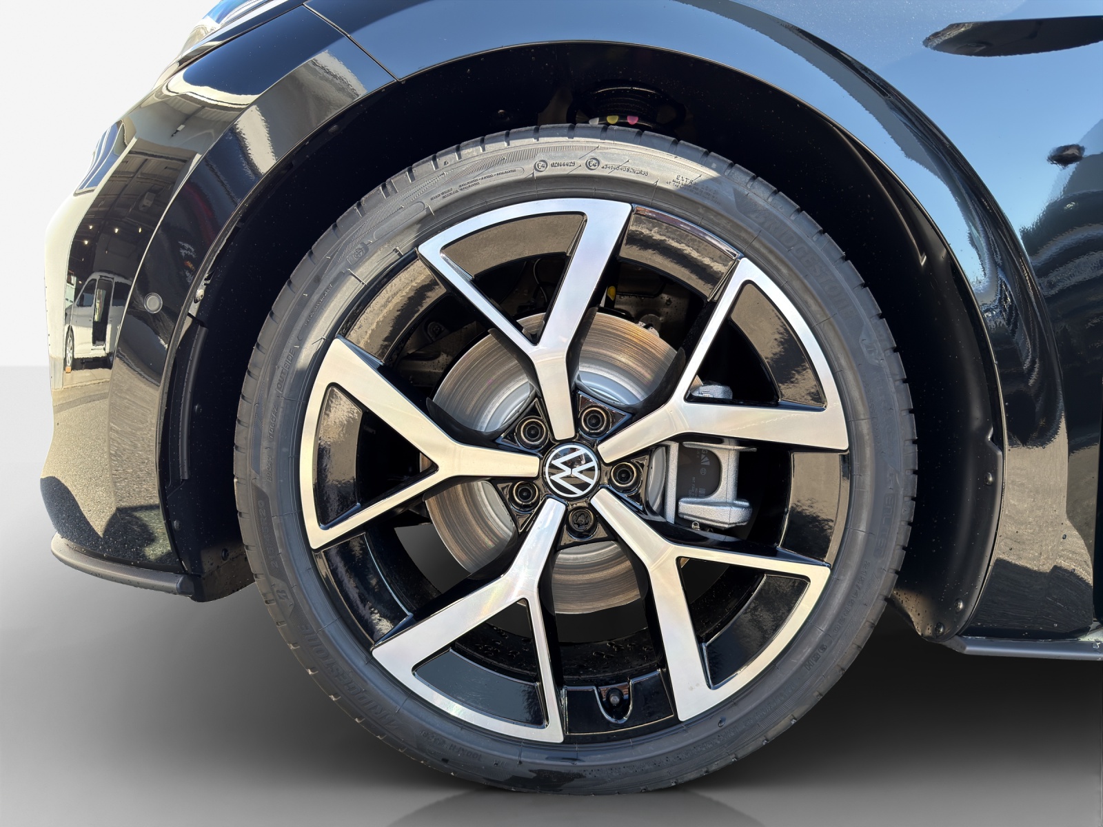VW ID.3 Neo 79 kWh 231 PS Style-image-14