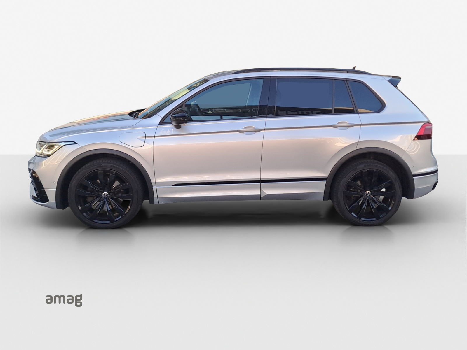 VW Tiguan 1.4TSI PHEV Selection DSG-showroom-element-1