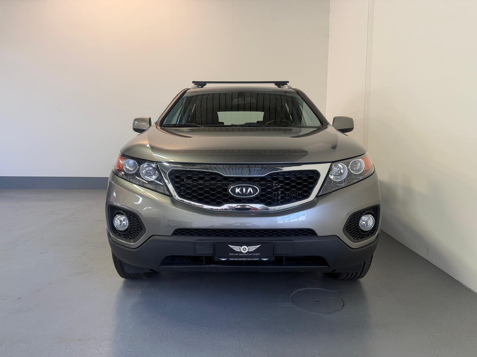 KIA Sorento 2.2 CRDI Trend Automatic-image-5