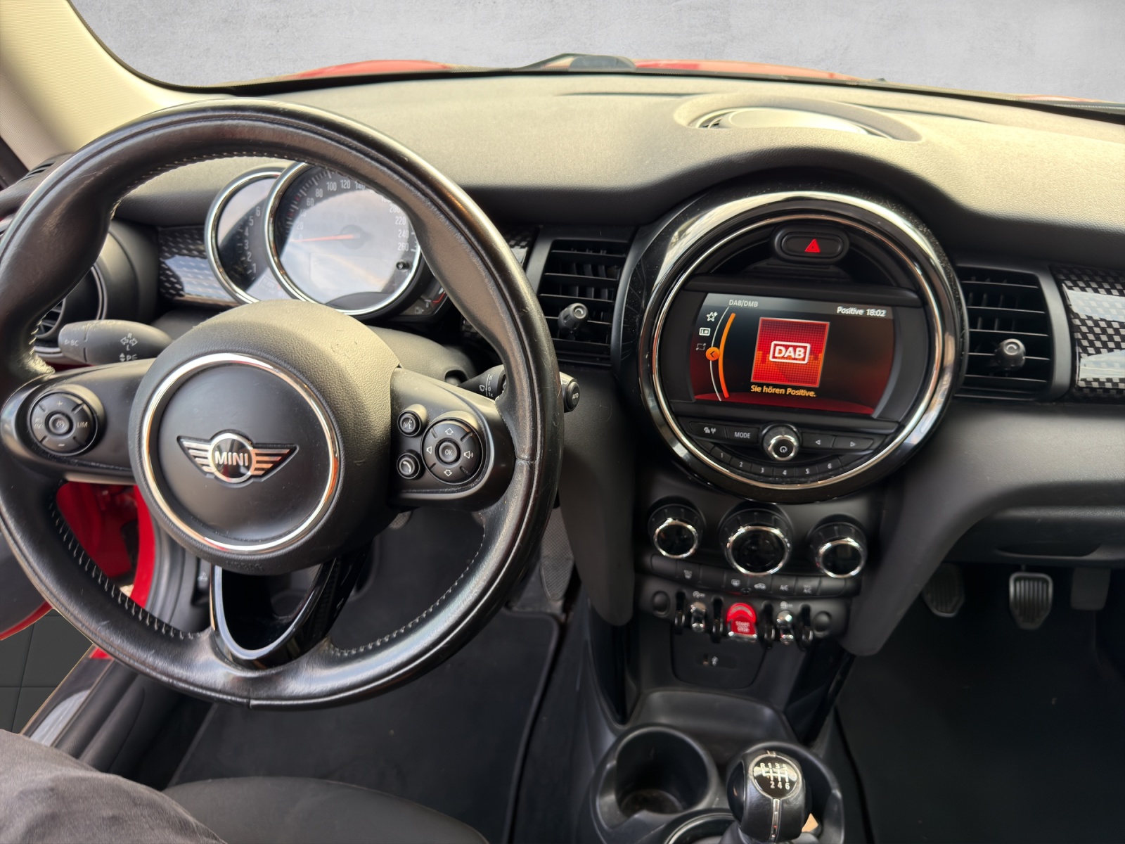 MINI Cooper S-image-9
