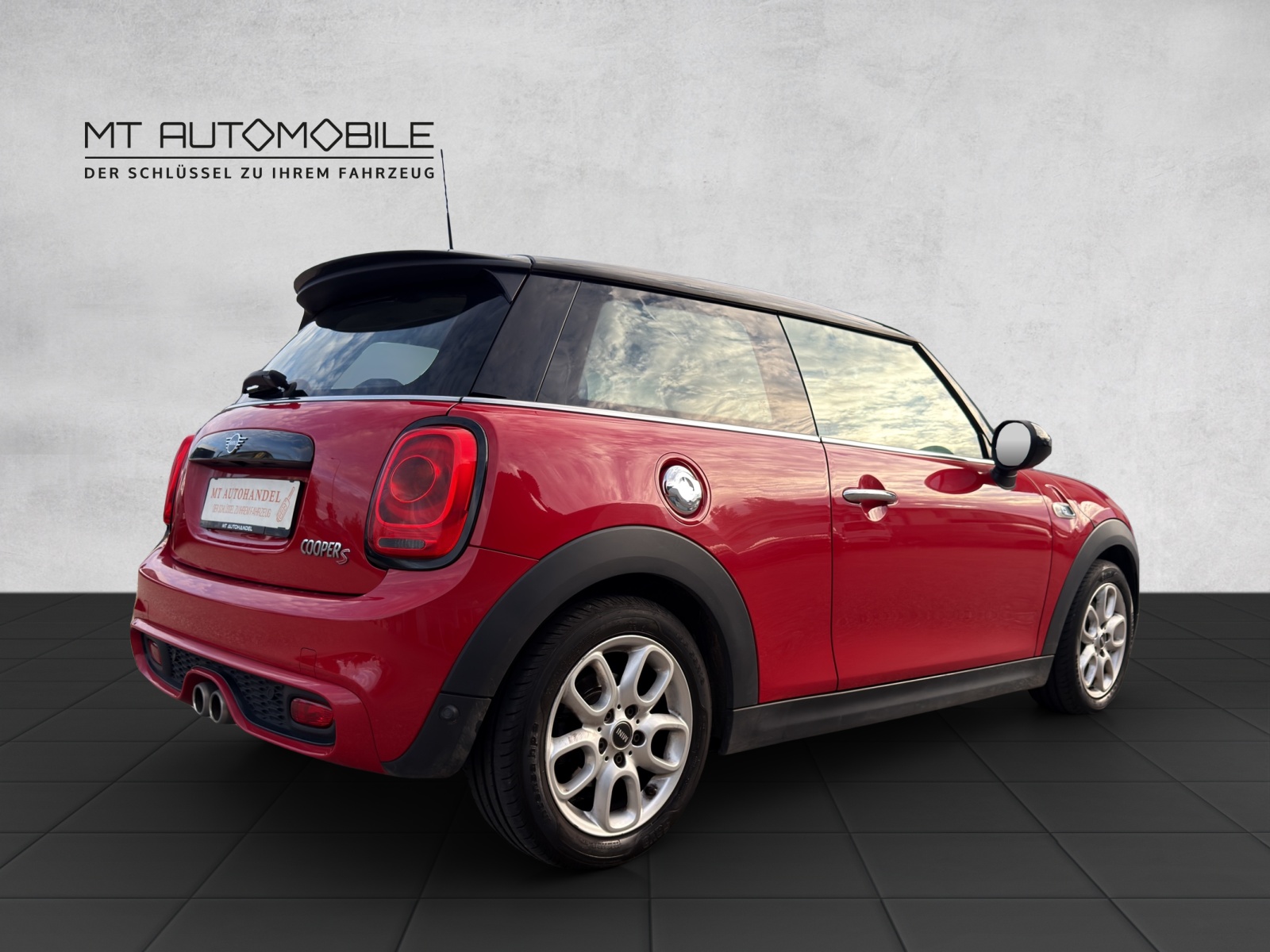MINI Cooper S-image-4