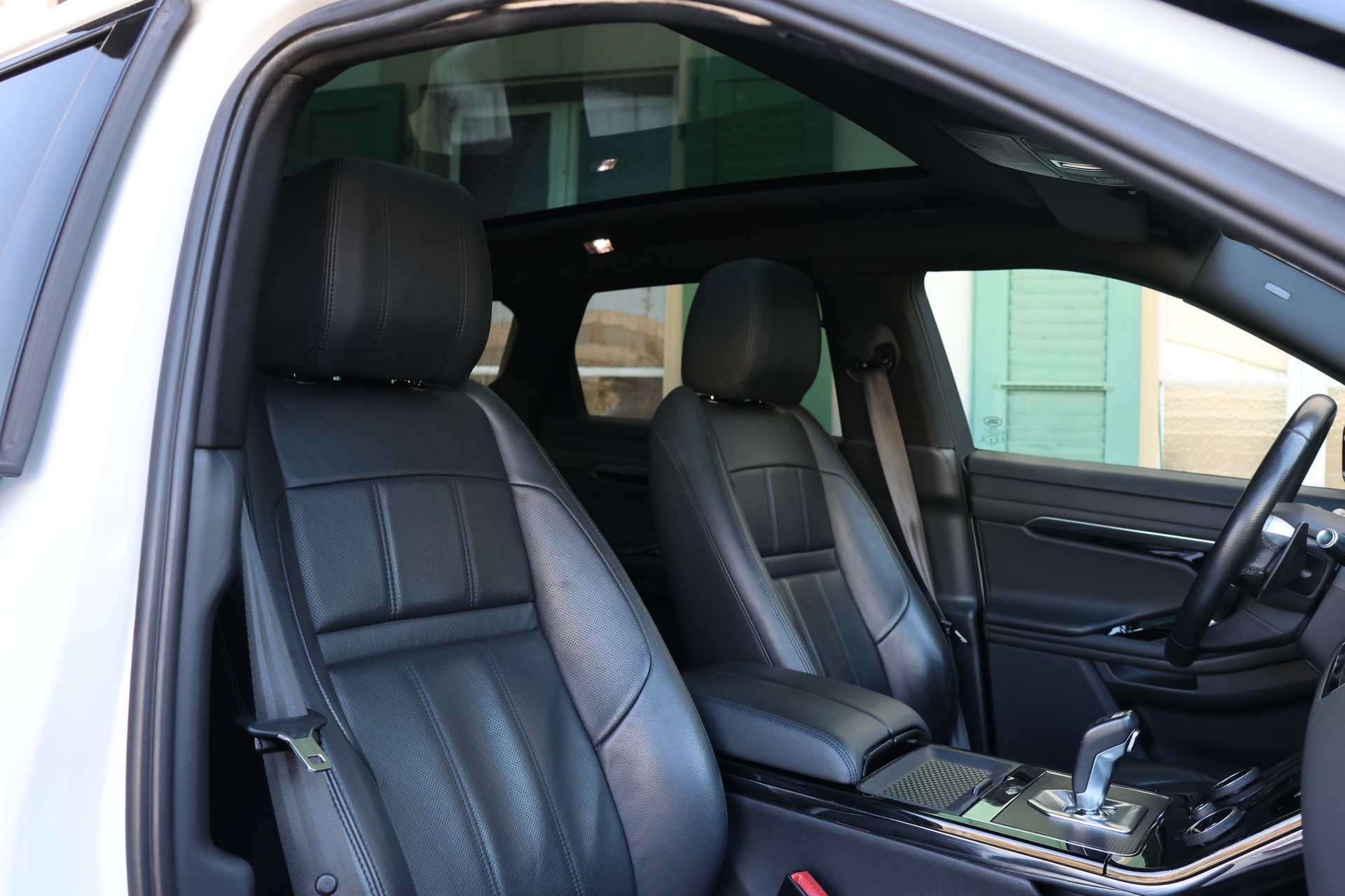 LAND ROVER Range Rover Evoque R-Dynamic P 250 S AT9-image-10