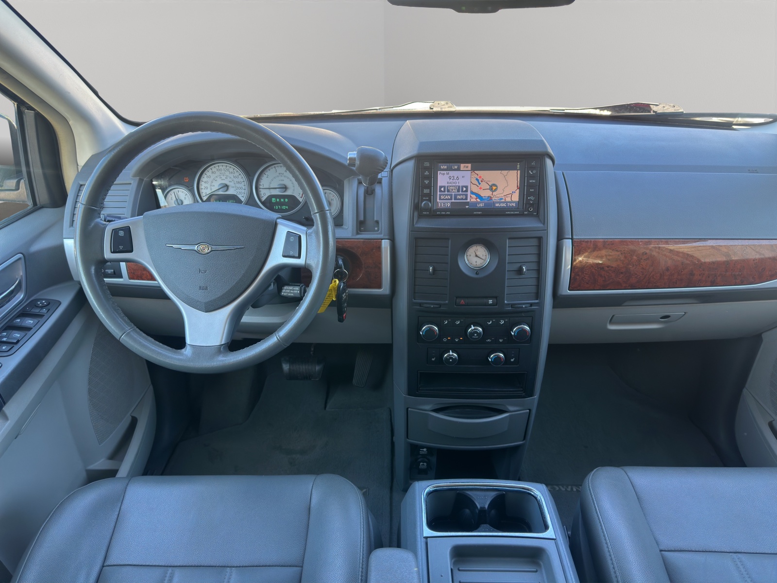 CHRYSLER TOWN COUNTRY 3.7 Benzin-image-9