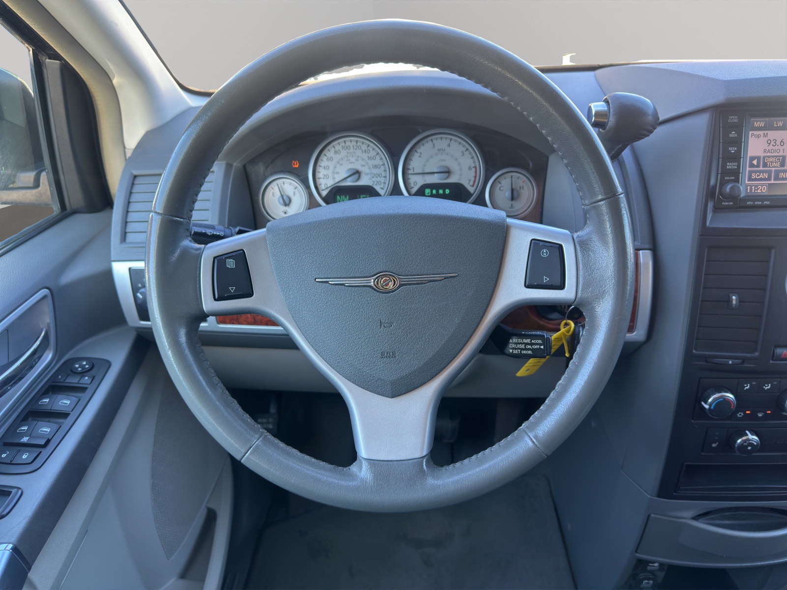 CHRYSLER TOWN COUNTRY 3.7 Benzin-image-17