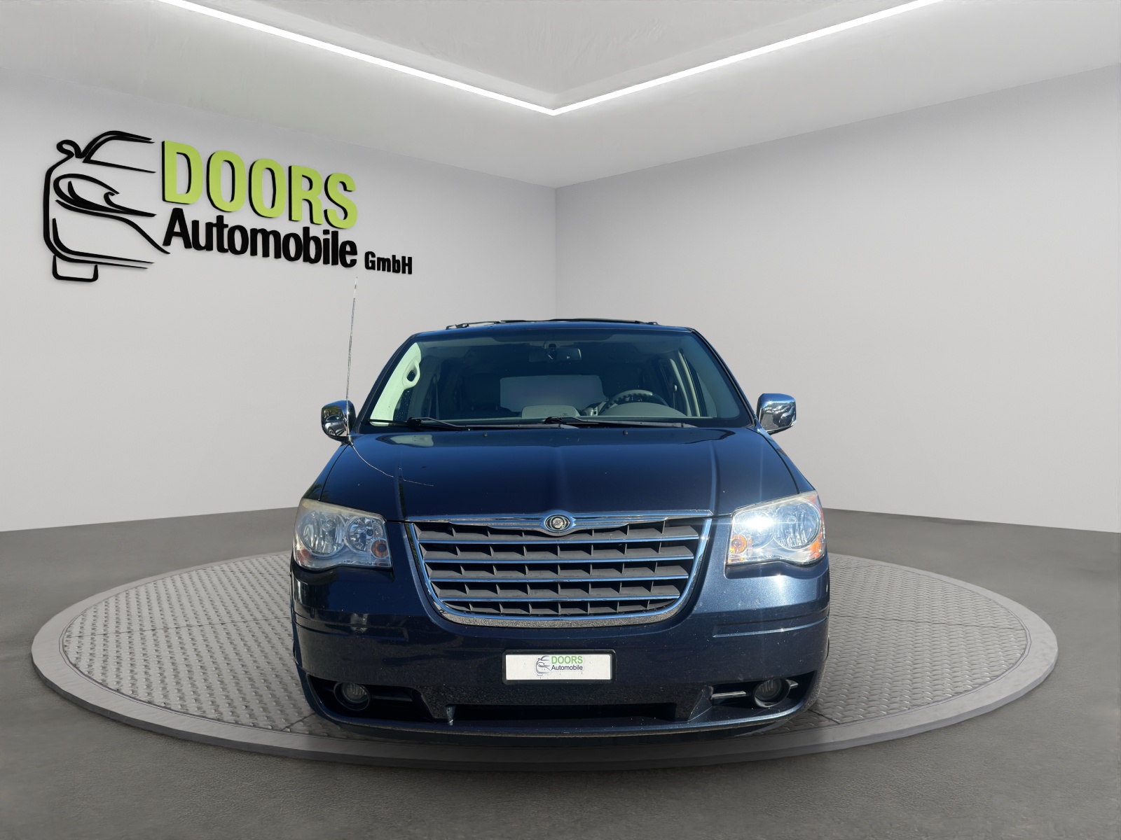 CHRYSLER TOWN COUNTRY 3.7 Benzin-showroom-element-1