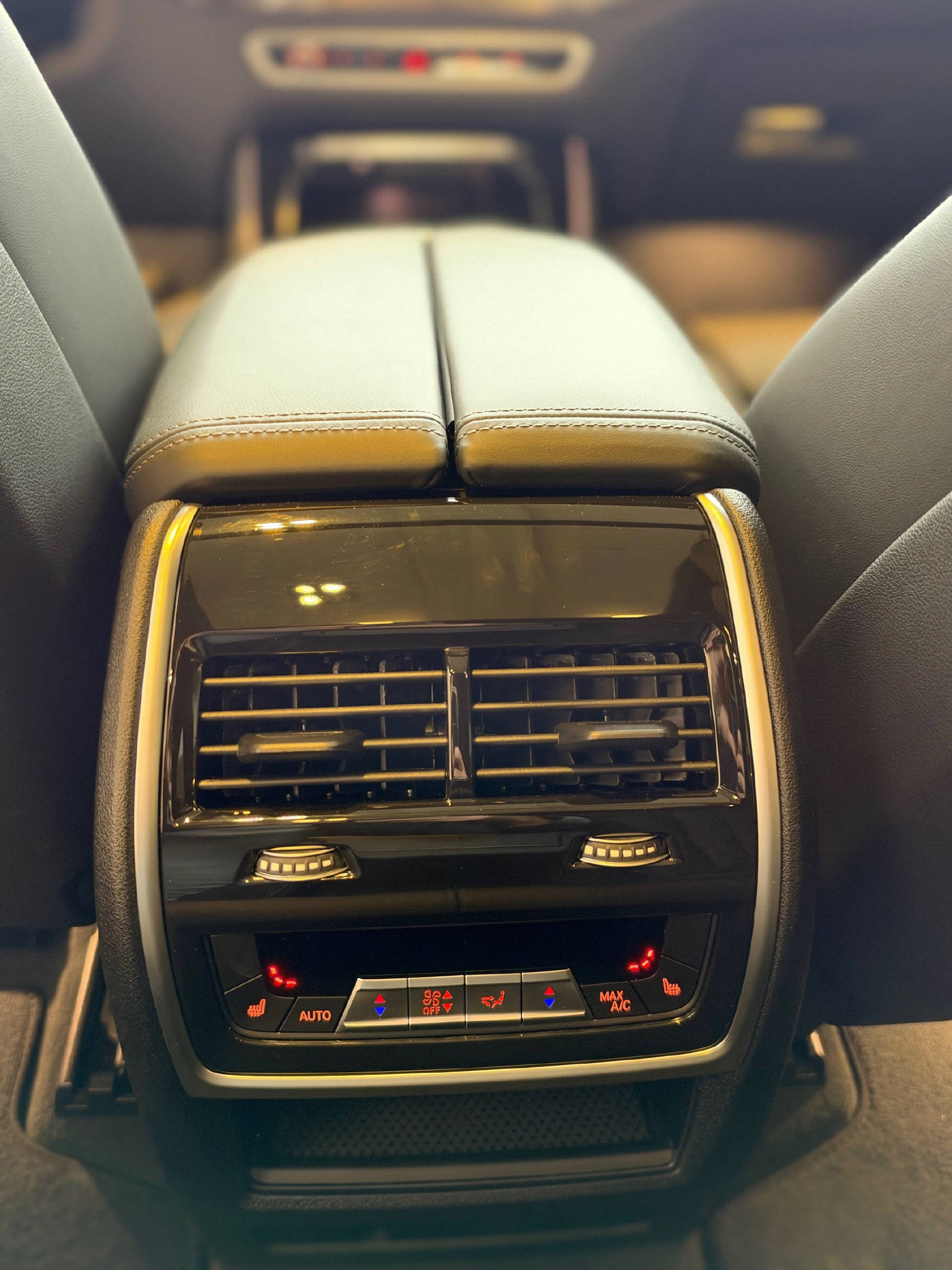 BMW X5 40d xDrive SAG-image-16