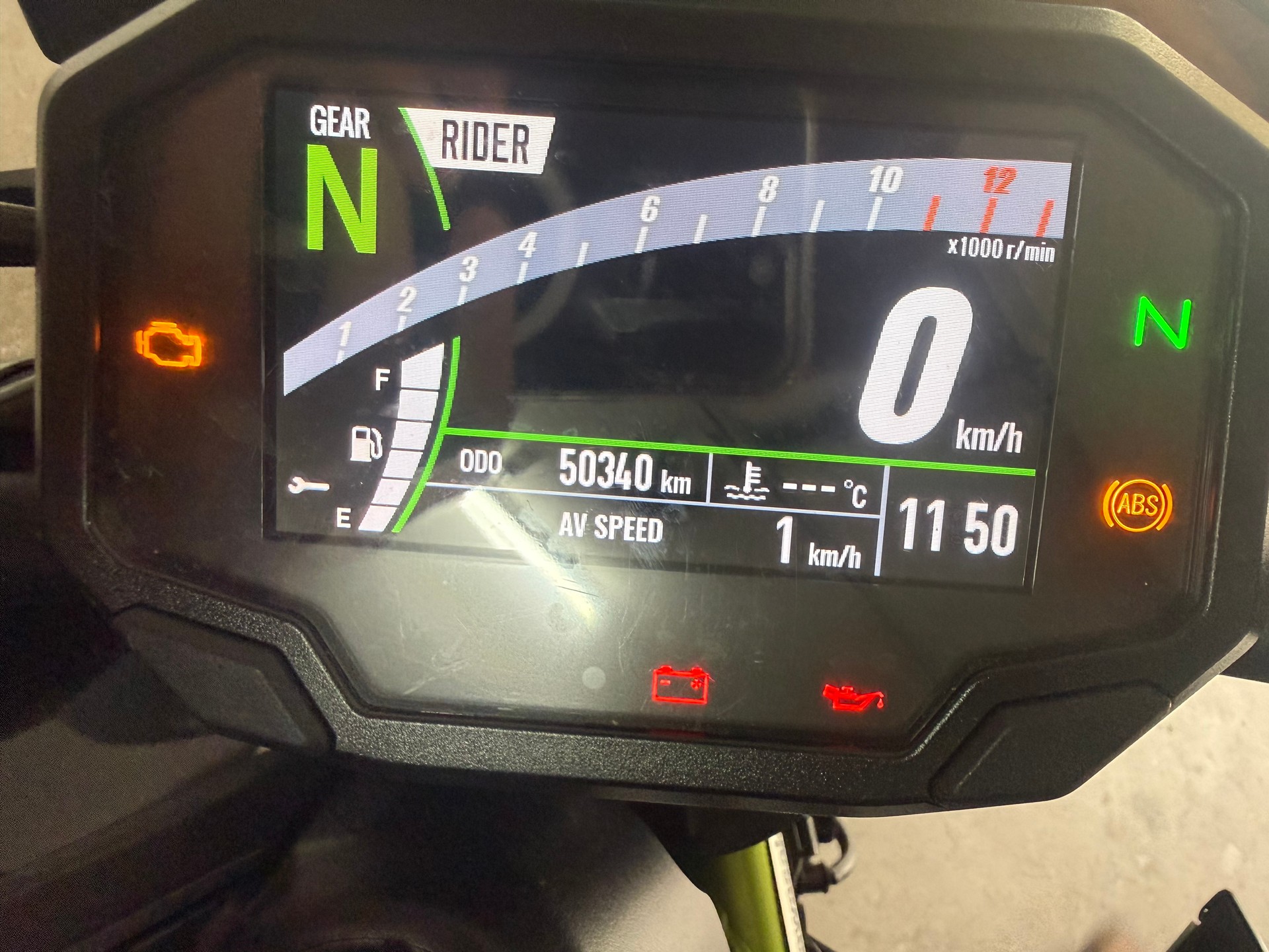 KAWASAKI Z 900 (35kW)-image-8