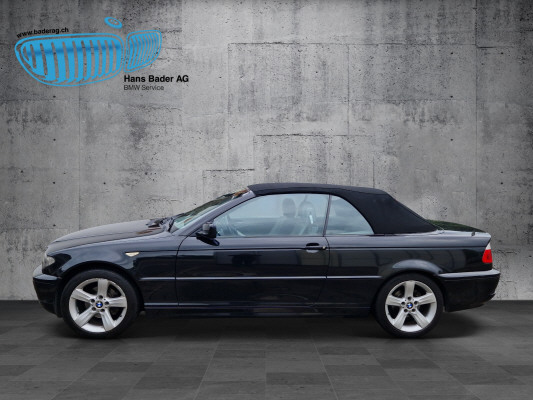 BMW 318Ci-showroom-element-2