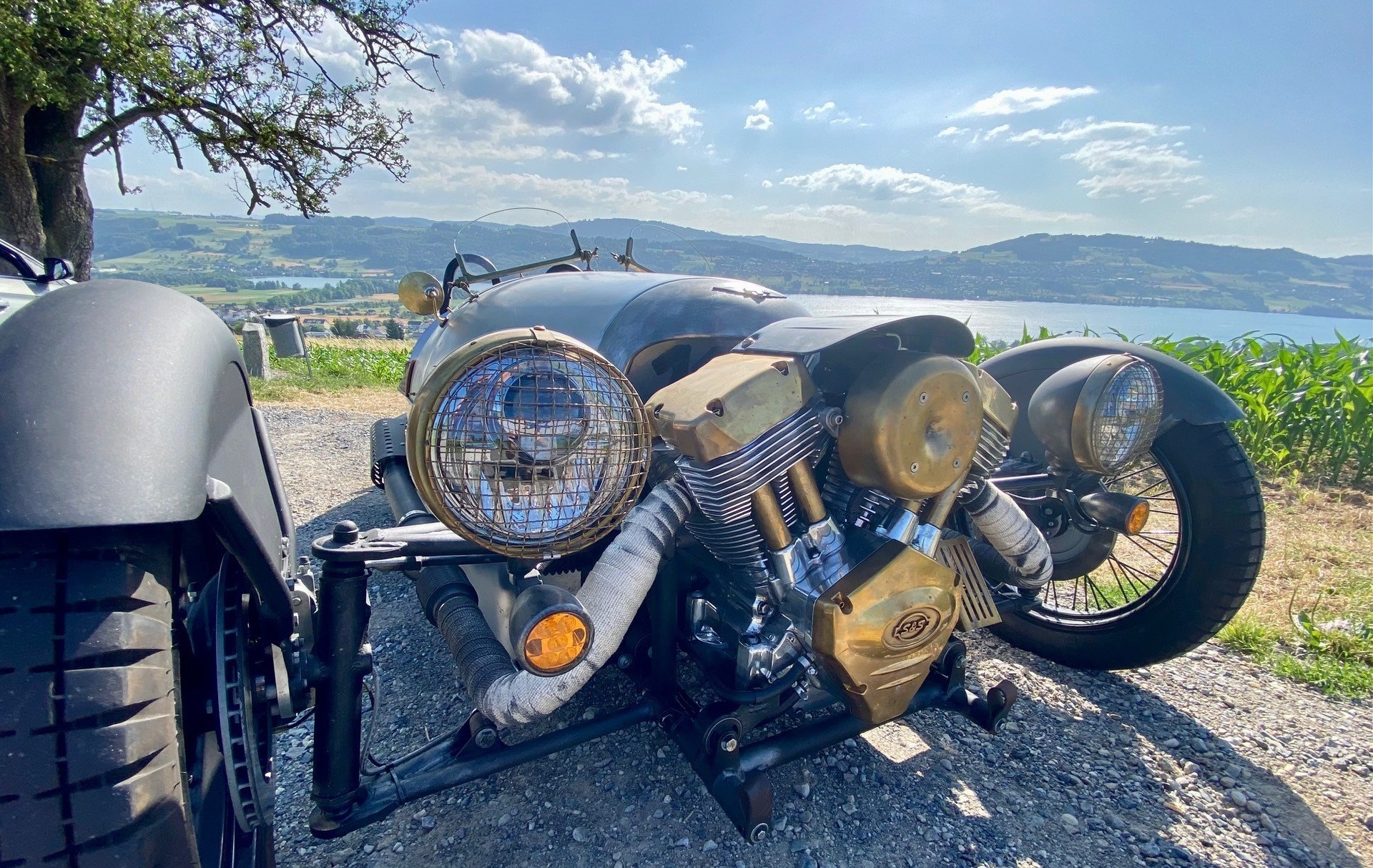 MORGAN THREEWHEELER Autone Komplettumbau
