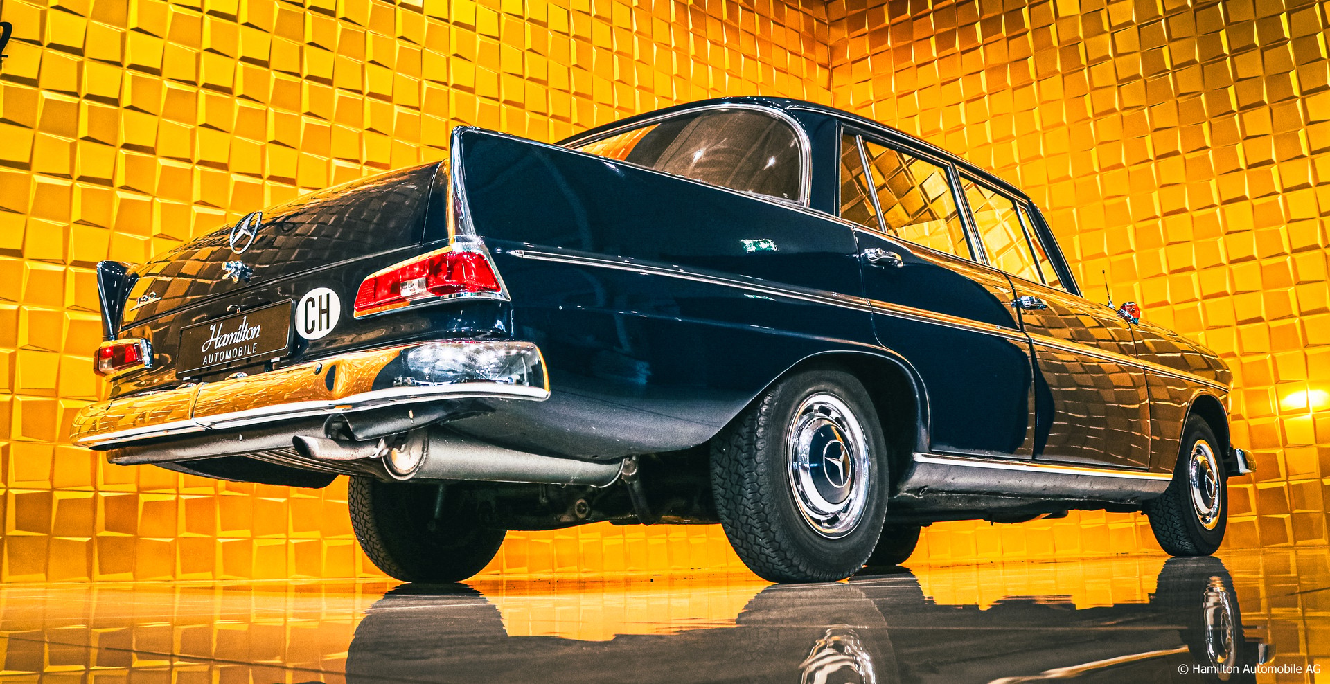 MERCEDES-BENZ 190 C-image-6