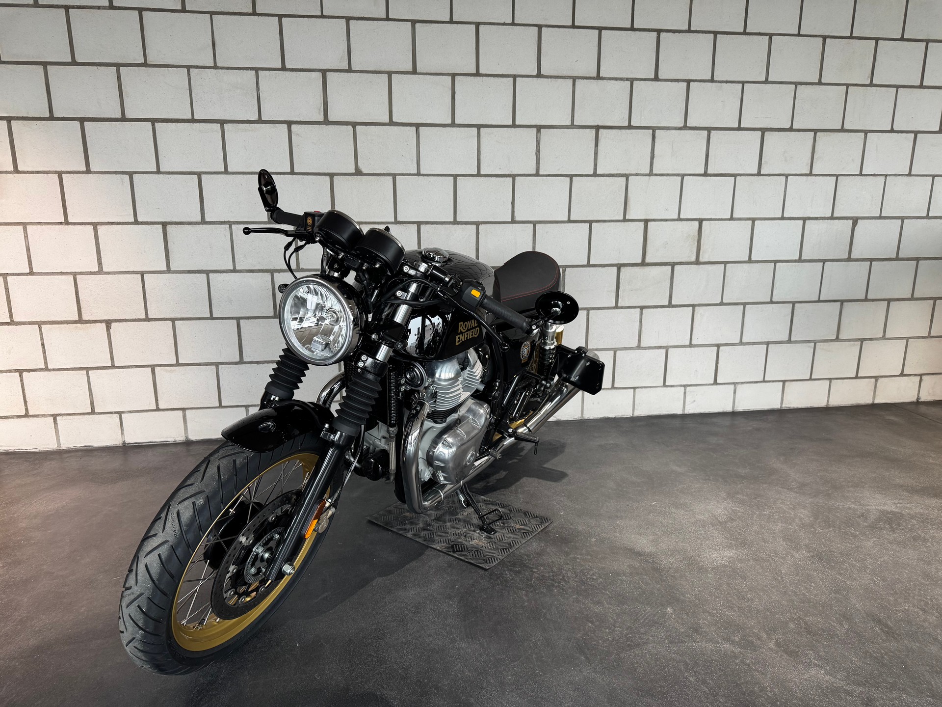 ROYAL ENFIELD Continental GT 650 Custom-image-2