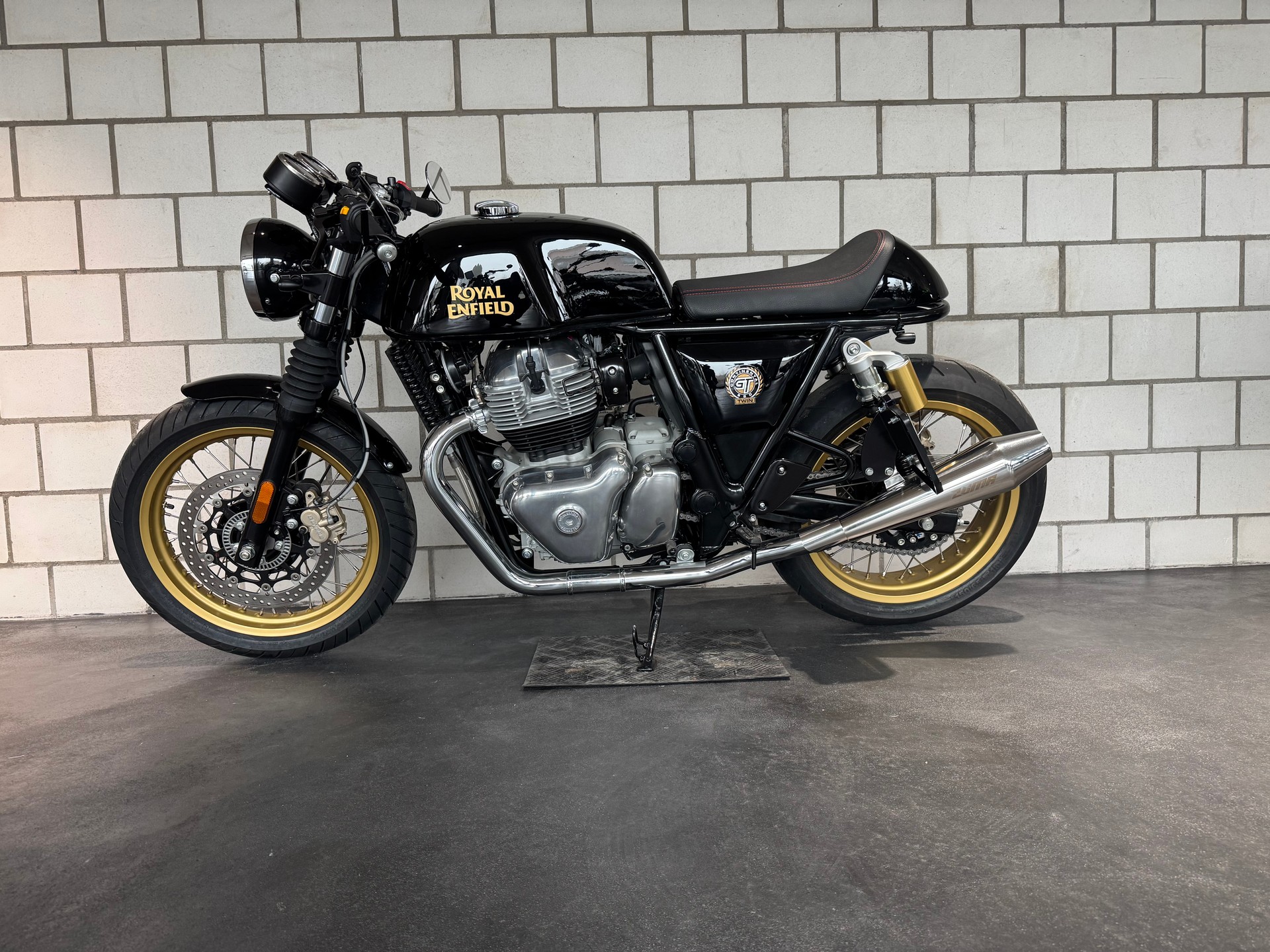 ROYAL ENFIELD Continental GT 650 Custom-image-3
